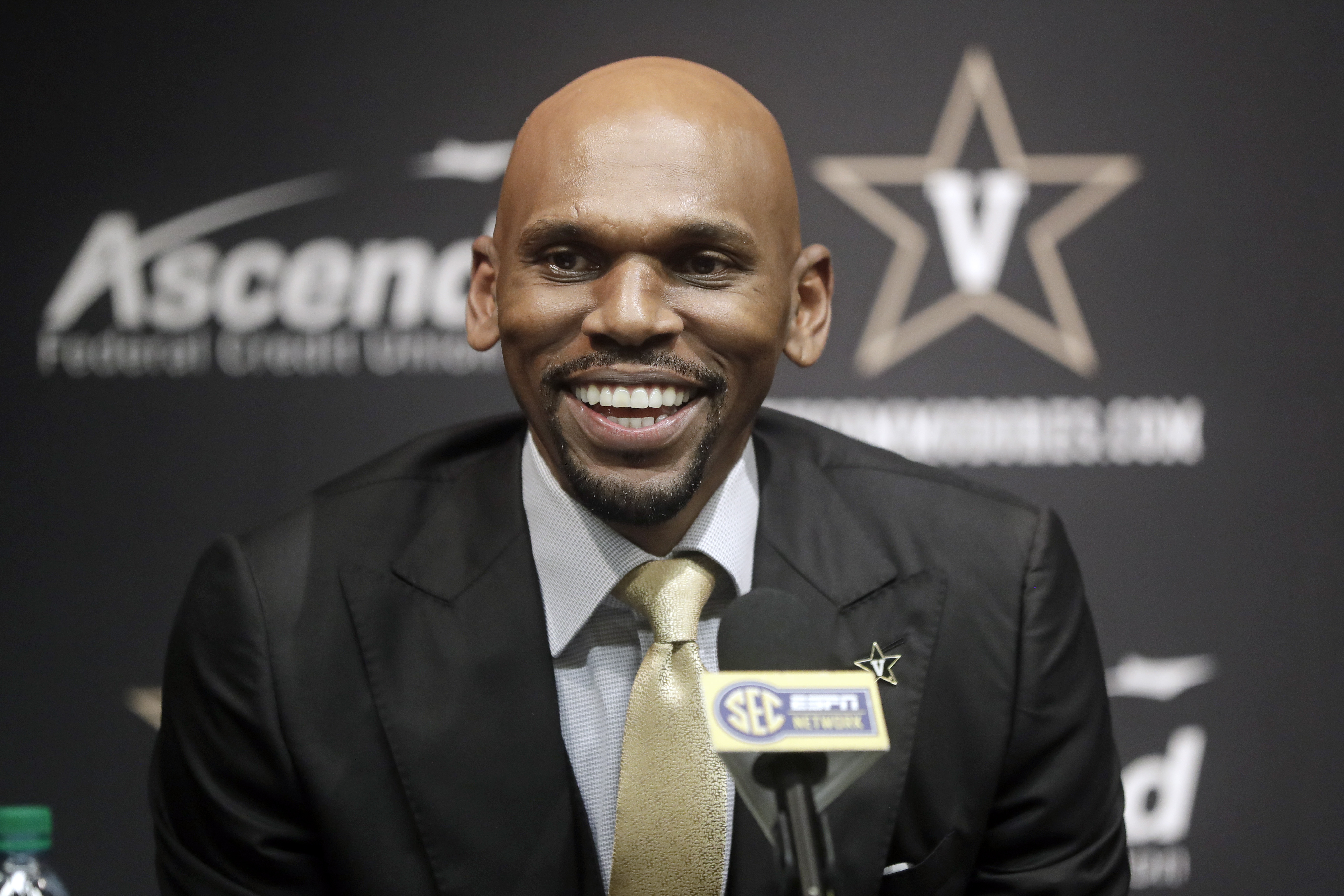 Stackhouse says relationship, opportunity drew him to Vandy