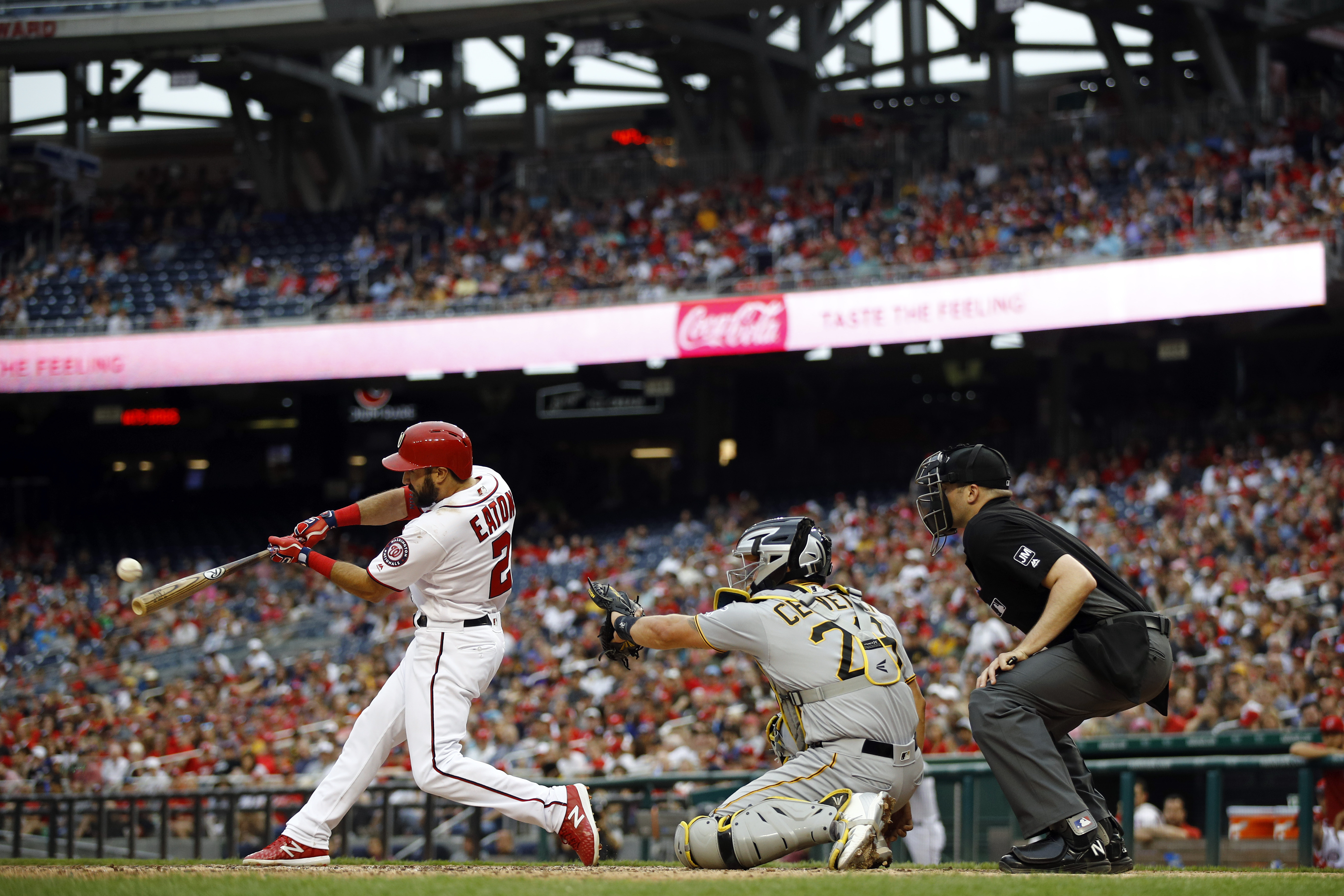 Eaton, Kendrick homer in 8th, Nats rally past Pirates 3-2