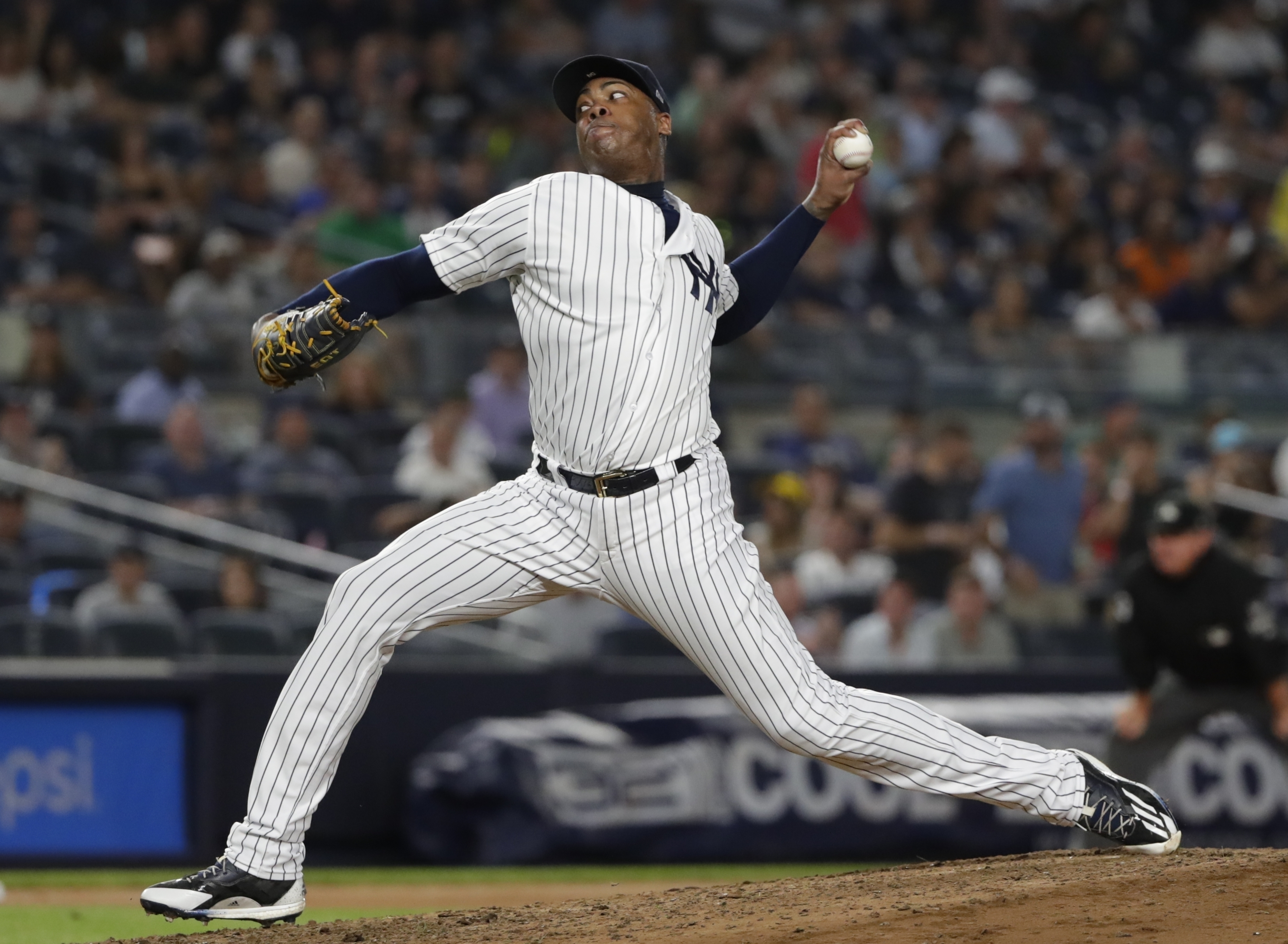 Yankees closer Chapman could return from DL next week