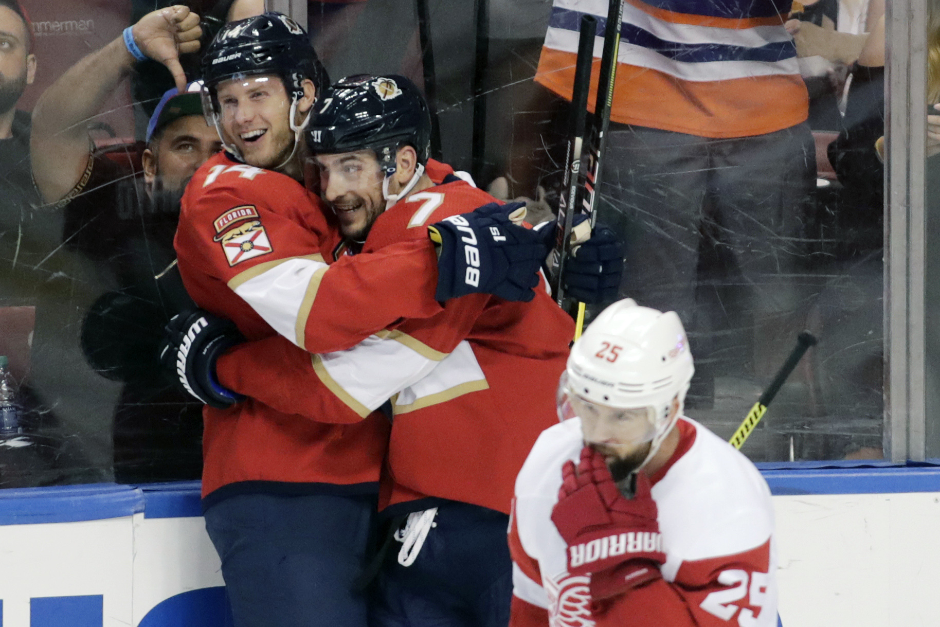 Hoffman has goal and 2 assists, Panthers beat Red Wings 4-3