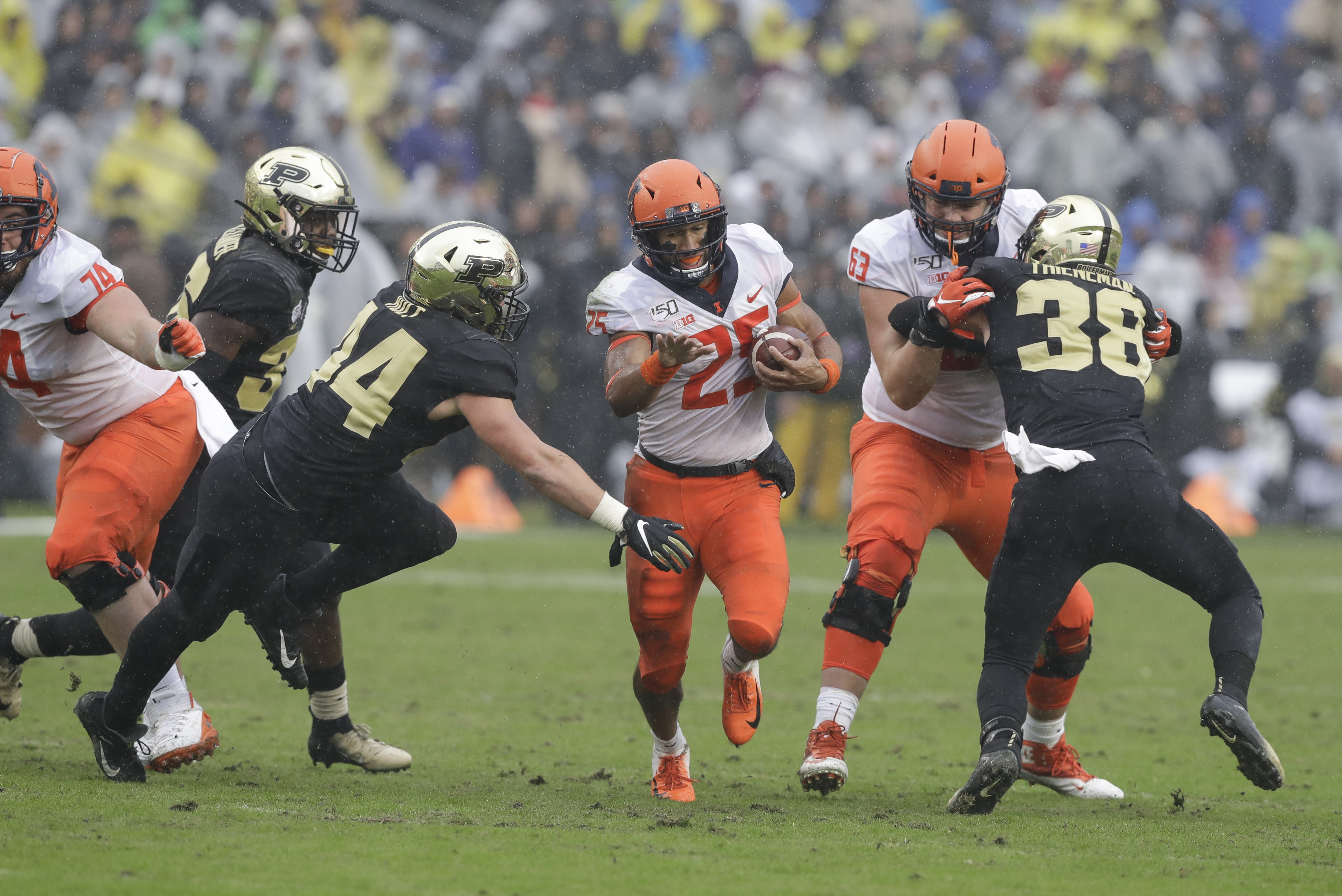 Fighting Illini splash through rain for 24-6 win at Purdue