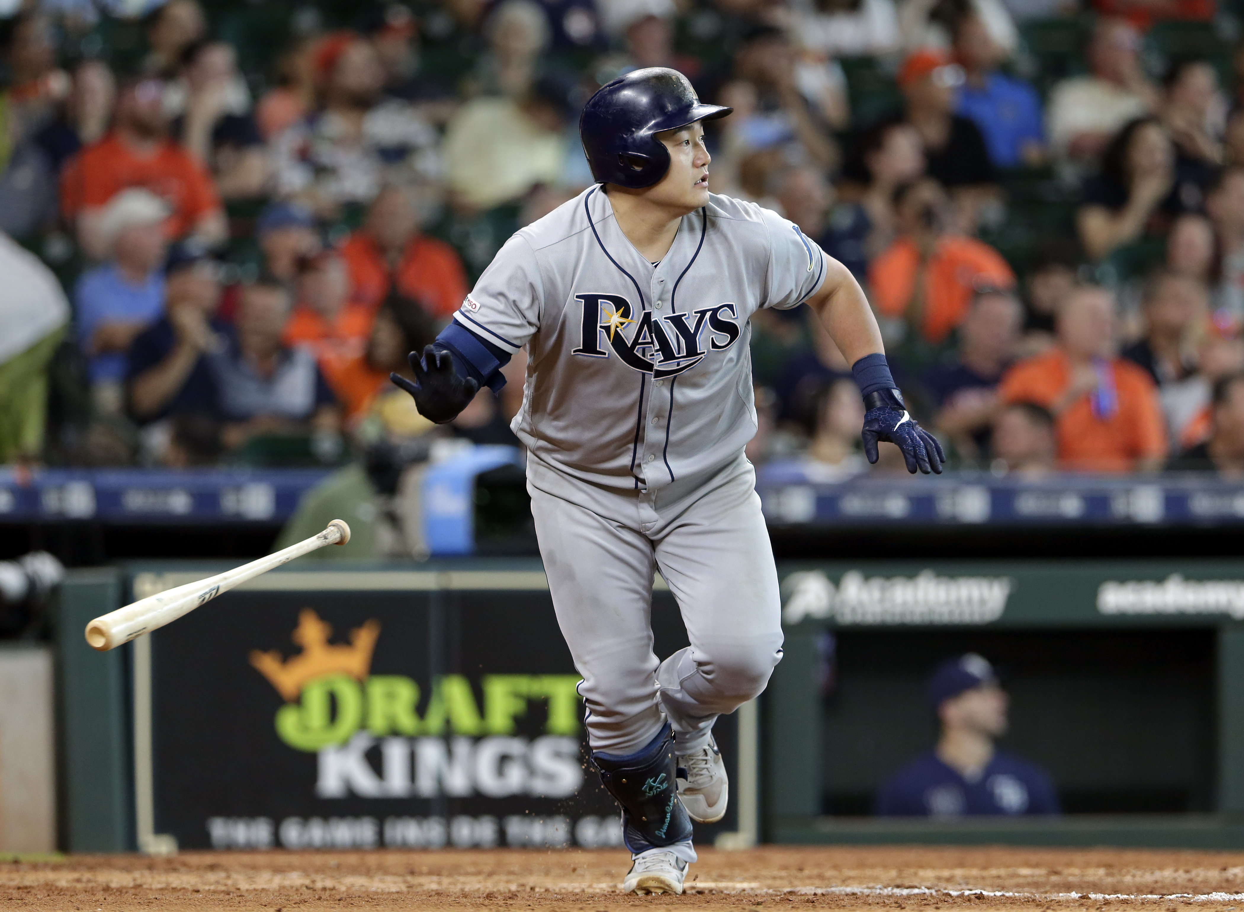 Choi hits key double, Rays rally past Astros 9-8