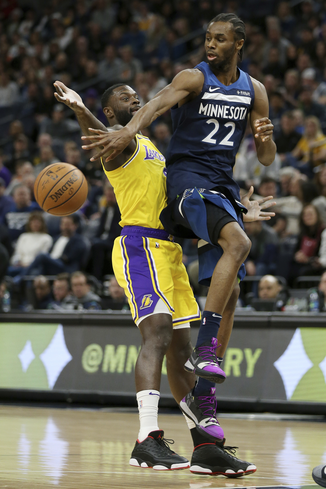 Wiggins, Towns lead Timberwolves past Lakers, 108-86