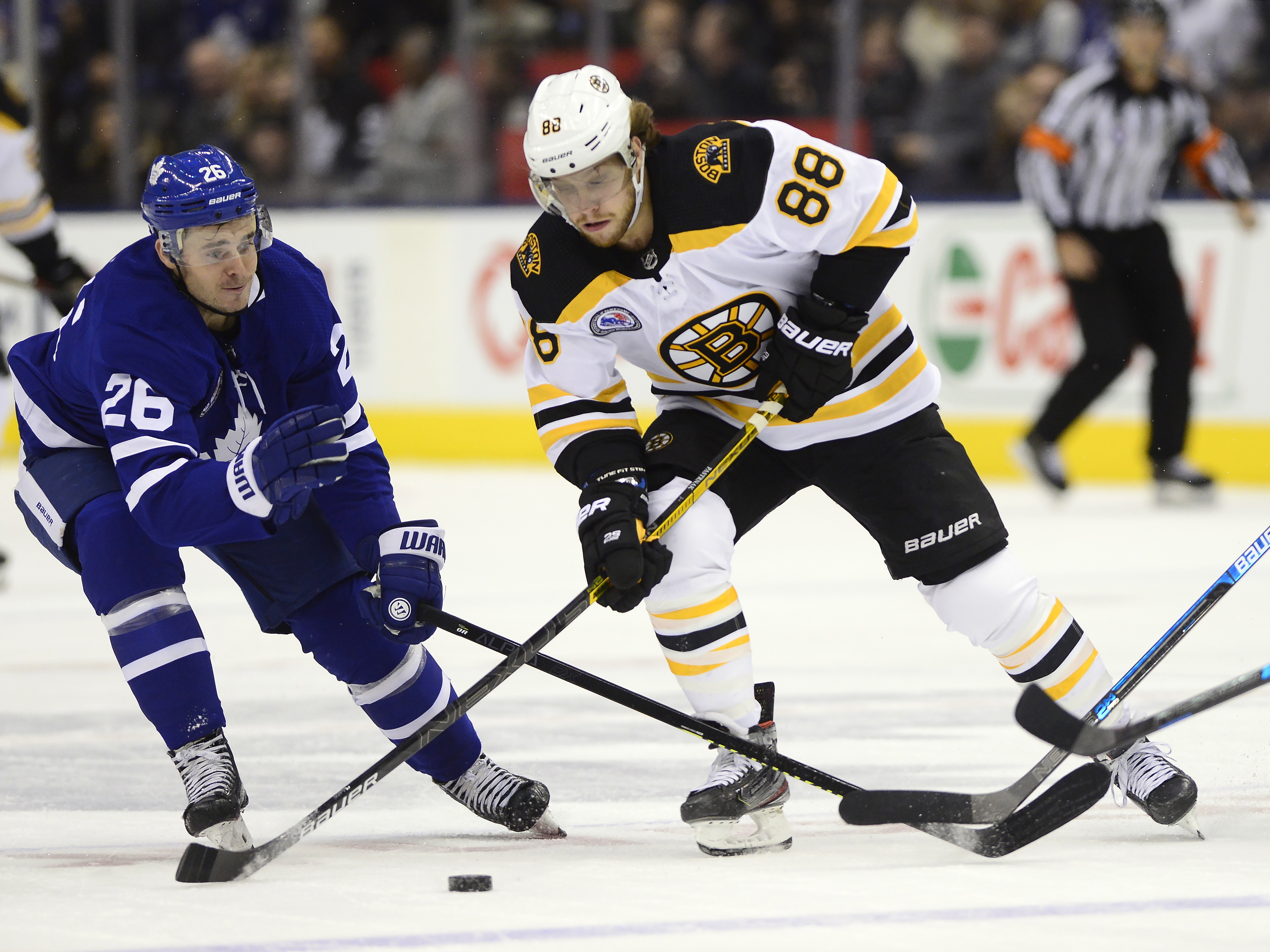 Marchand scored twice in 3rd, Bruins beat Maple Leafs 4-2