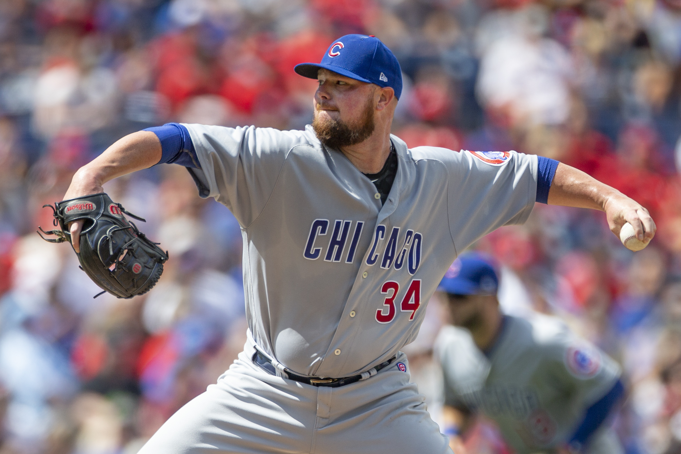 Baez, Lester lead Cubs past Nola, Phillies