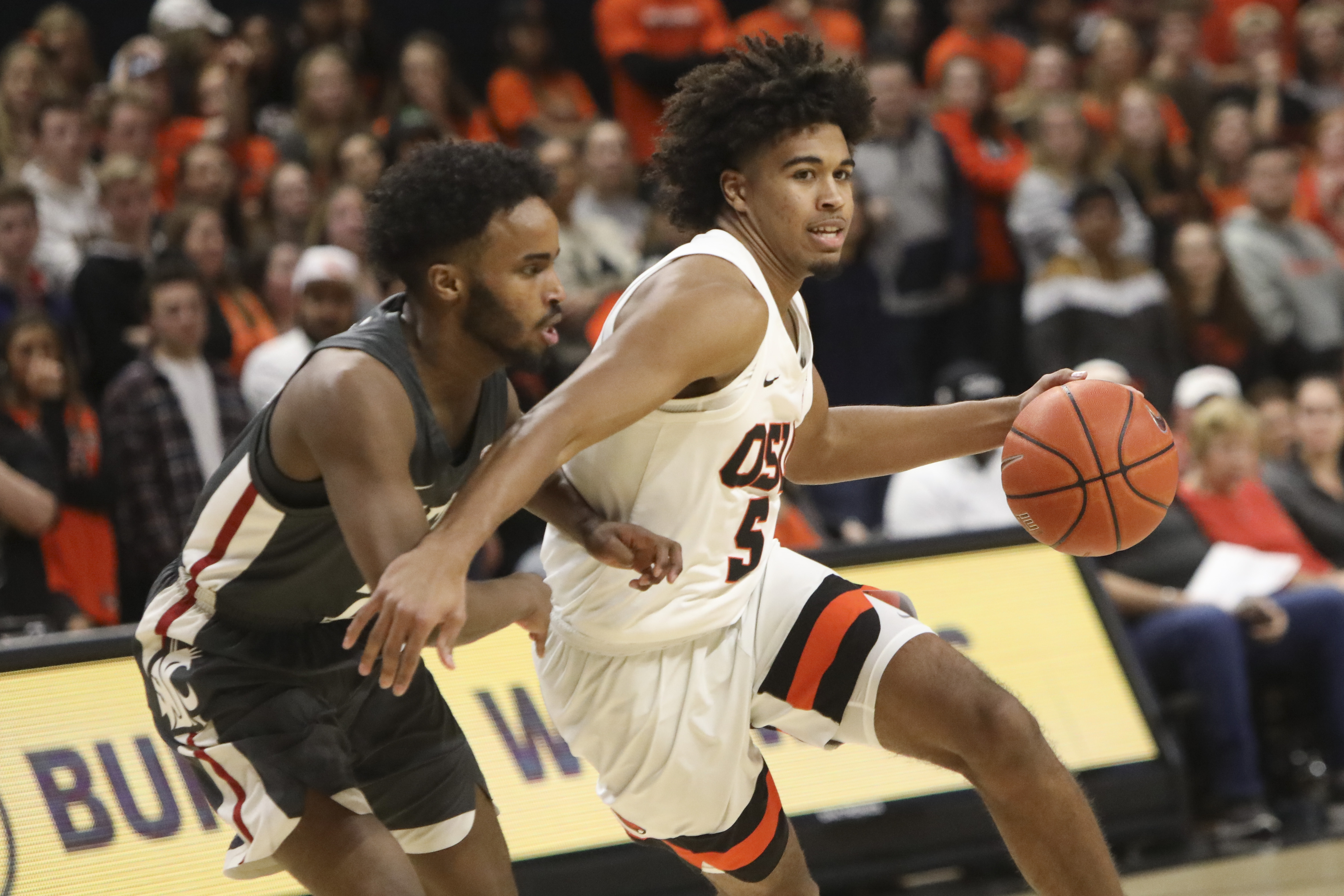 Oregon State eases past Washington State 90-77