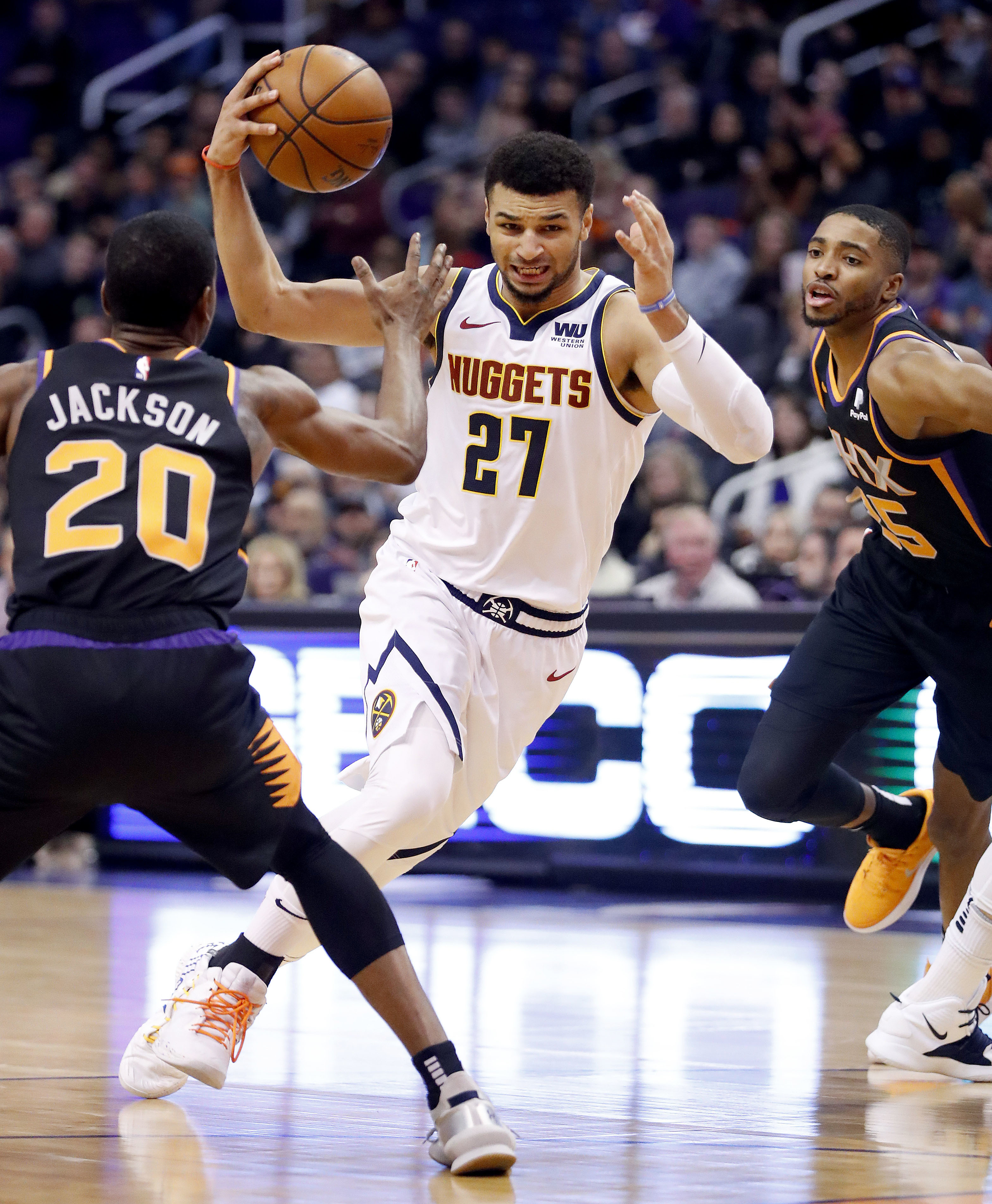 Murray scores 46, hits 9 3s as Nuggets hold off Suns 122-118
