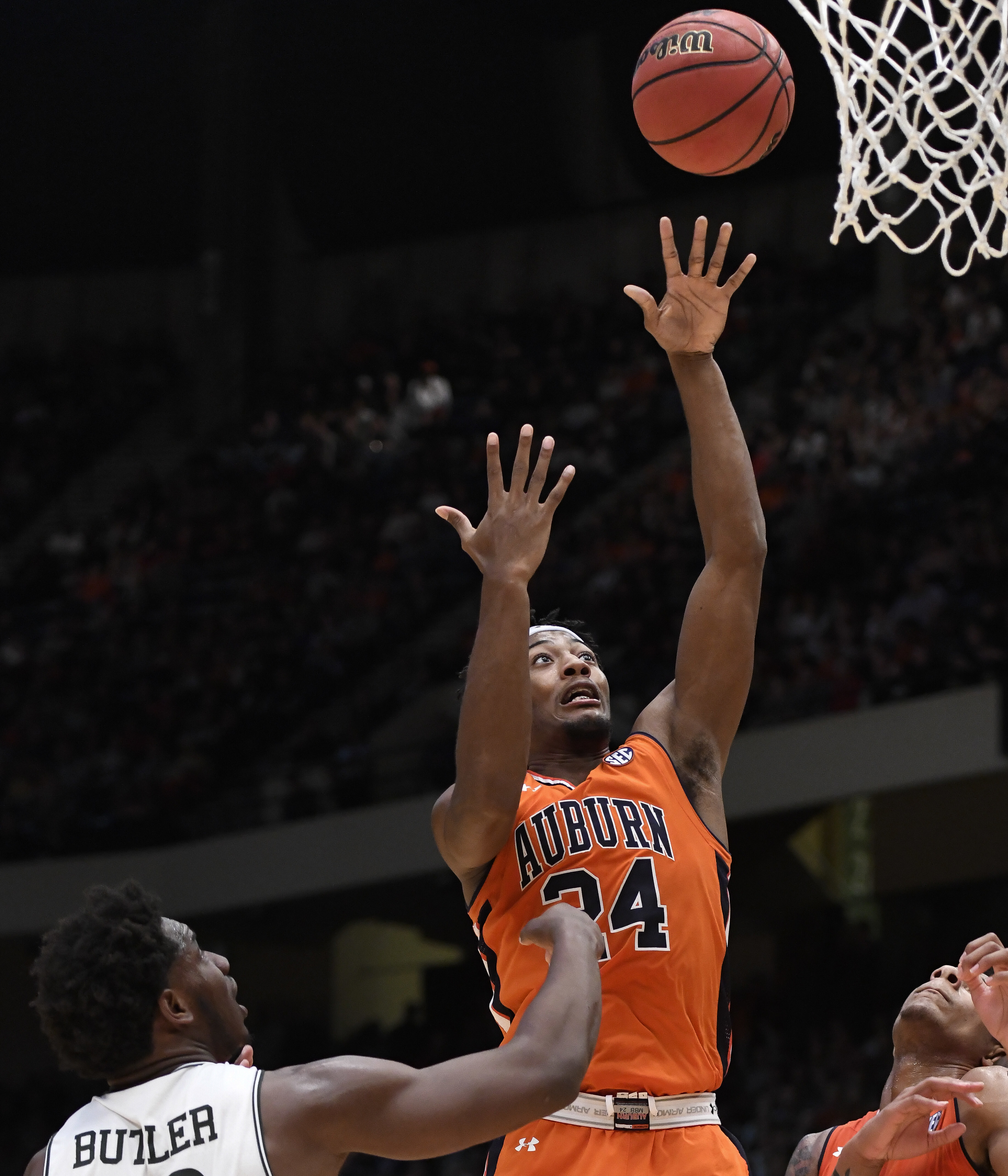 No. 8 Auburn outlasts UAB 75-71 in overtime i
