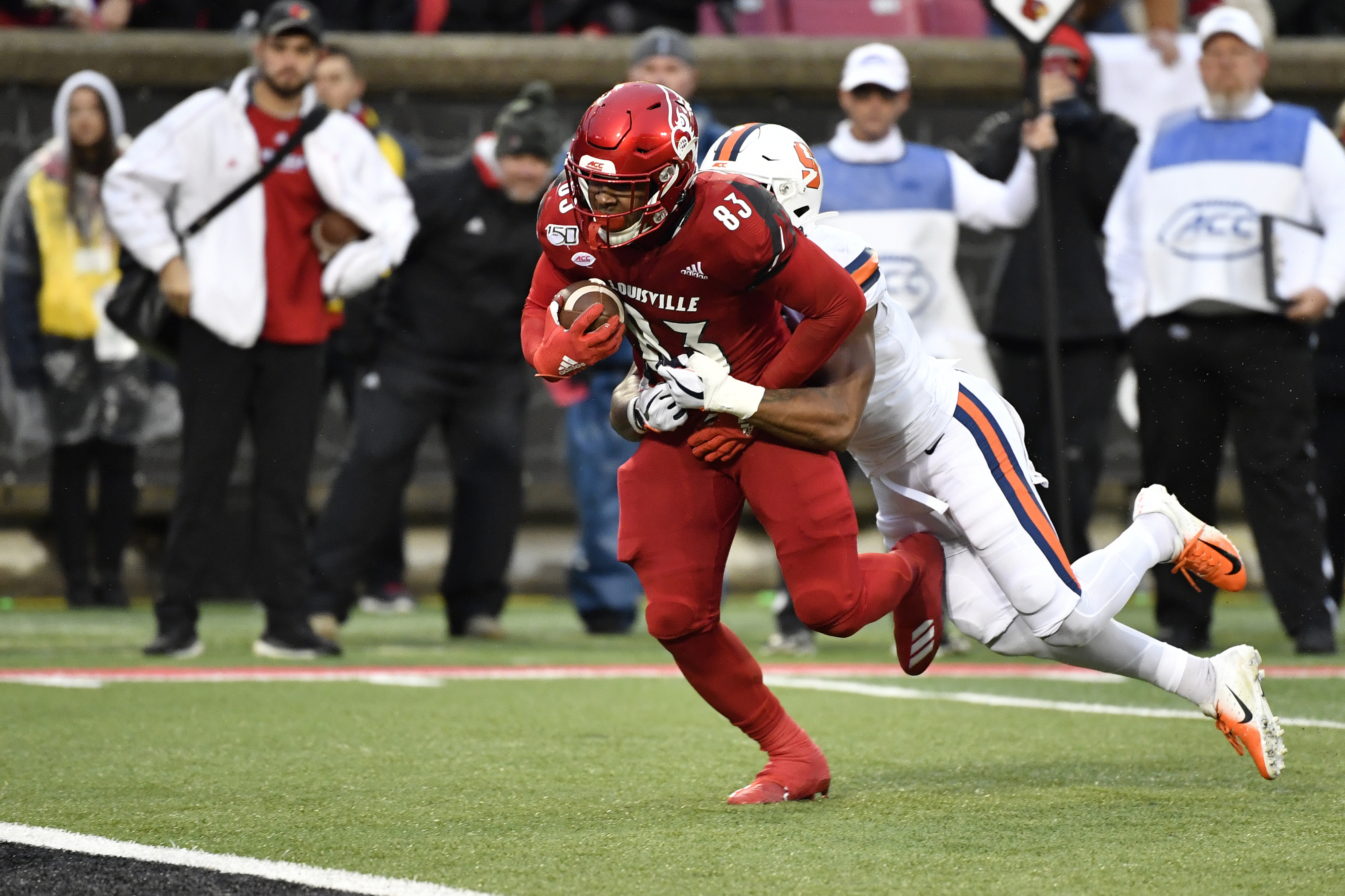 Cunningham’s 6 TDs lead Louisville past Syracuse 56-34