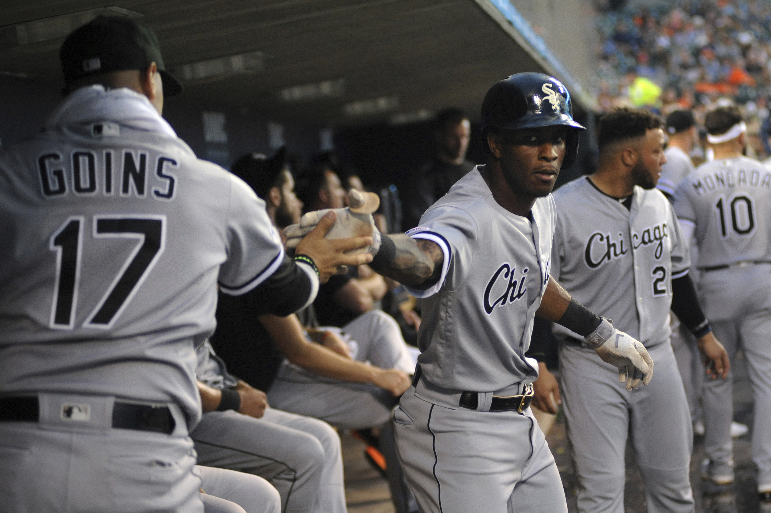 Anderson homers, White Sox beat Tigers 5-3