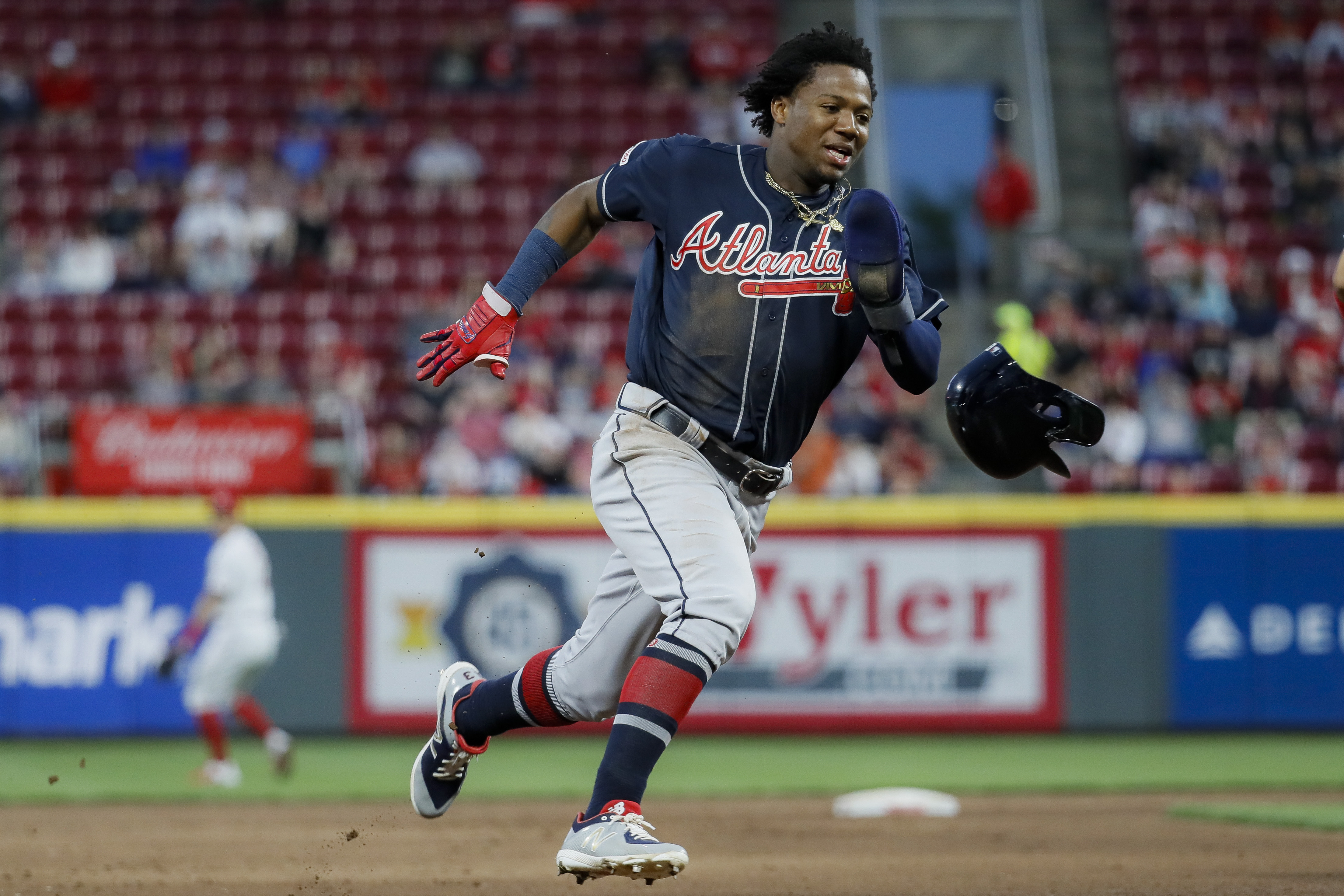 Albies homer, Puig error add up to 3-1 Braves win over Reds