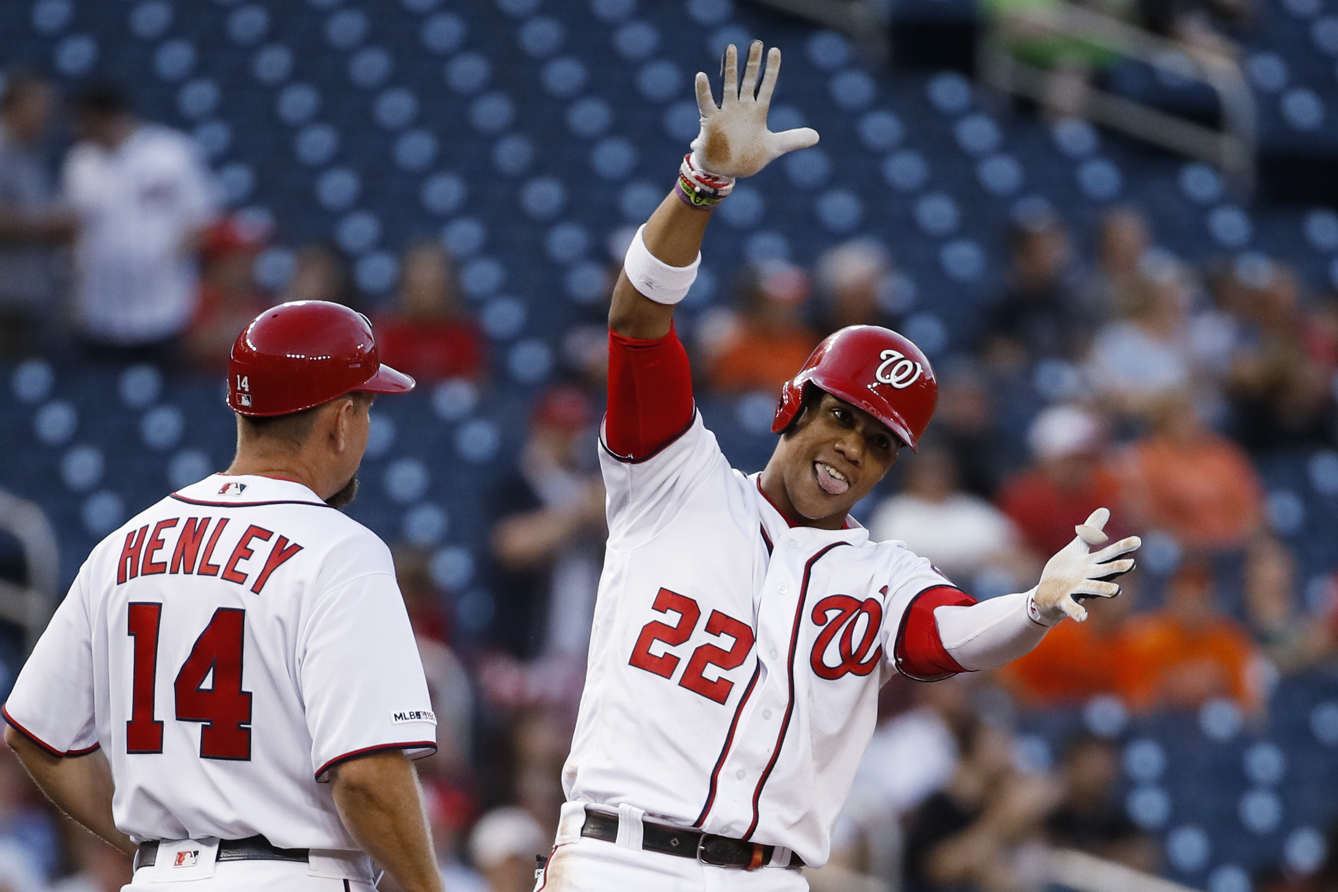 Scherzer goes over 200 Ks as Nationals beat Orioles 8-4