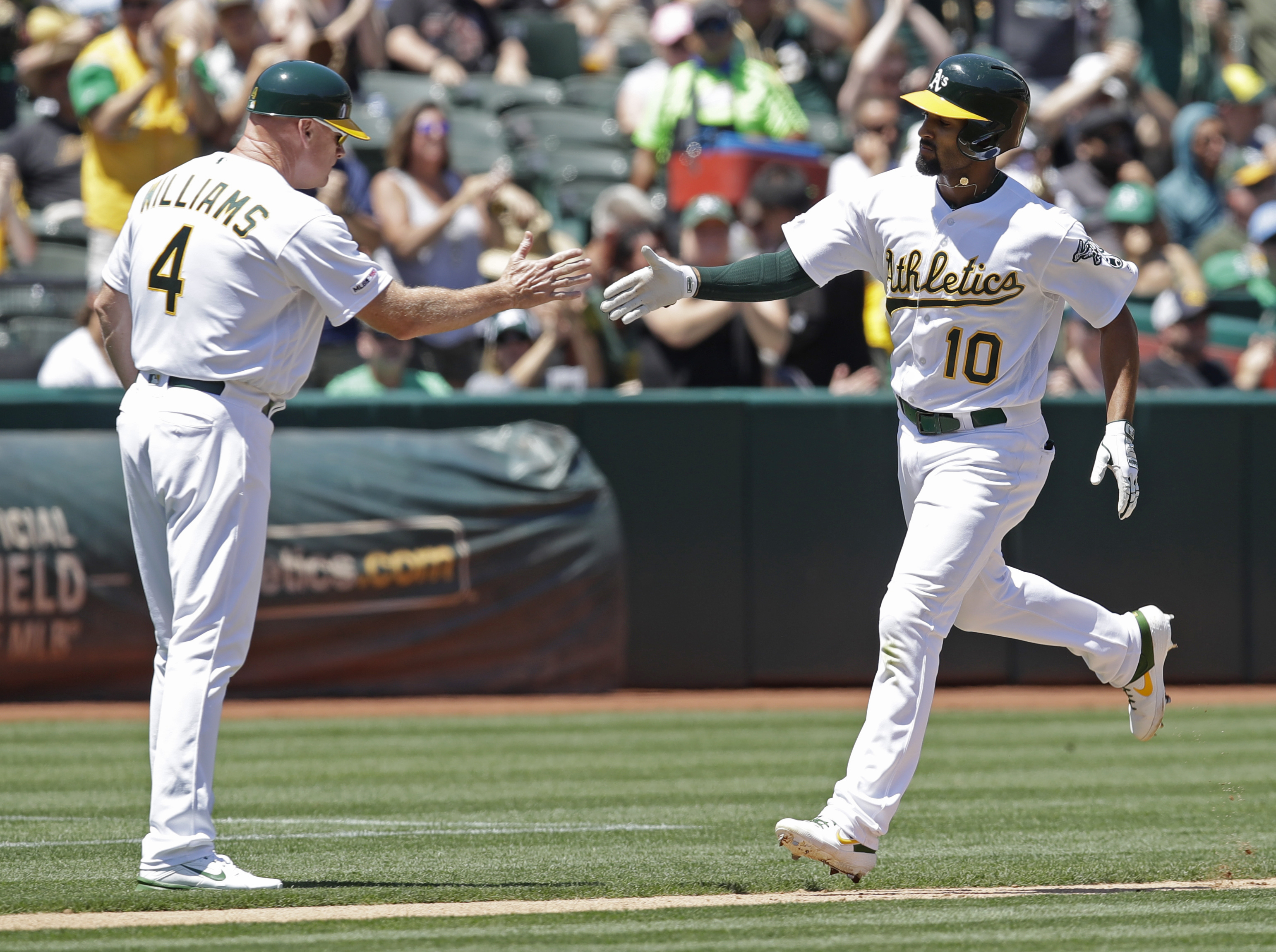 Semien homers, A's beat Rangers 6-5 on walk-off walk