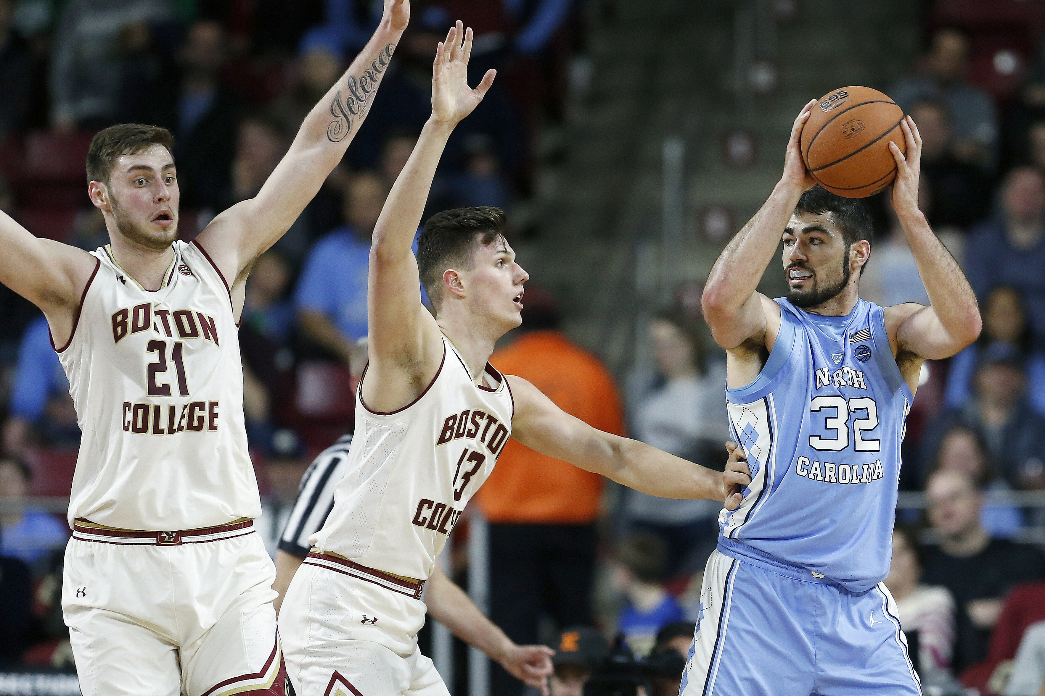 No. 3 North Carolina beats Boston College 79-66