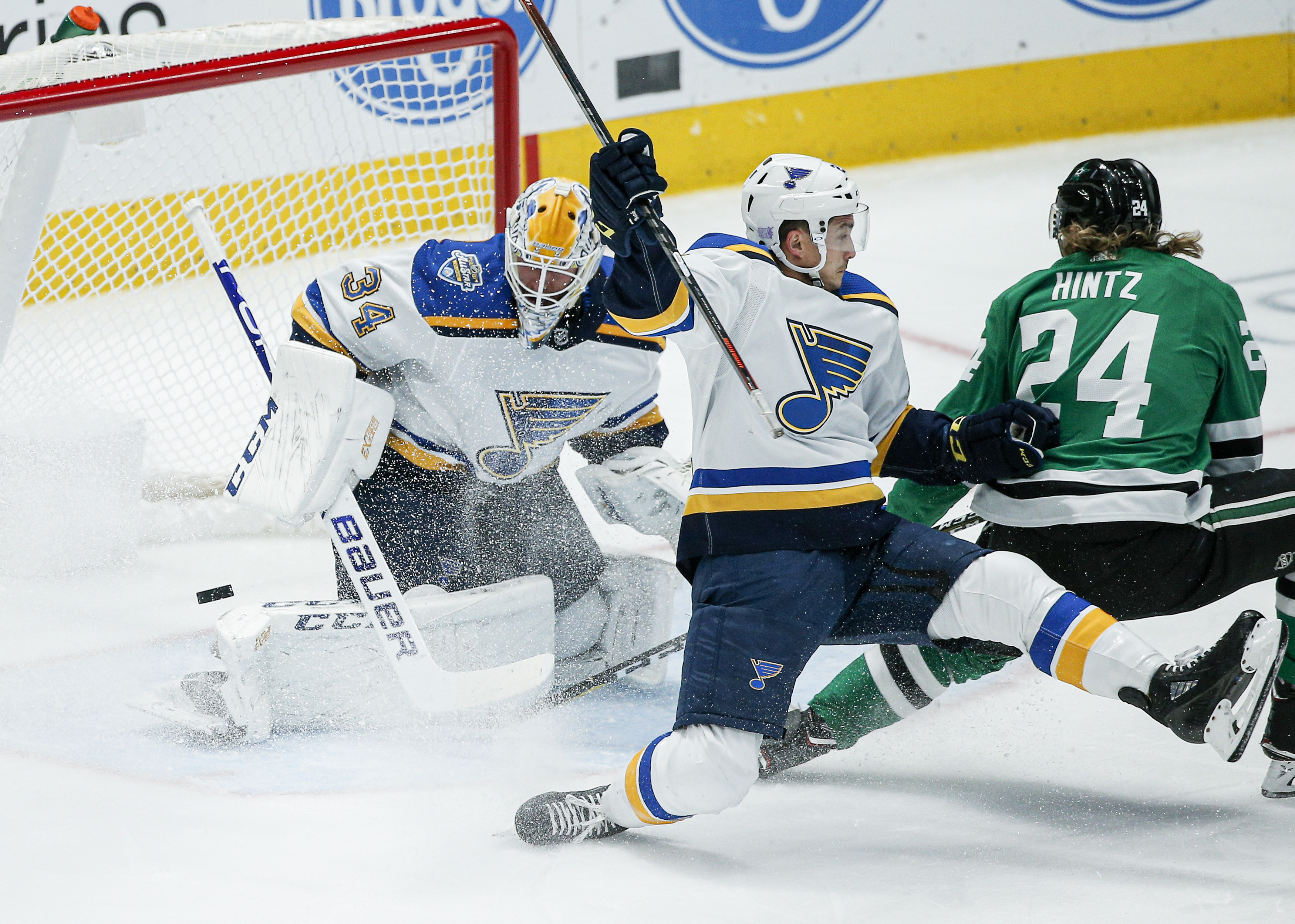 O'Reilly's goal lifts Blues to 3-1 win over Stars