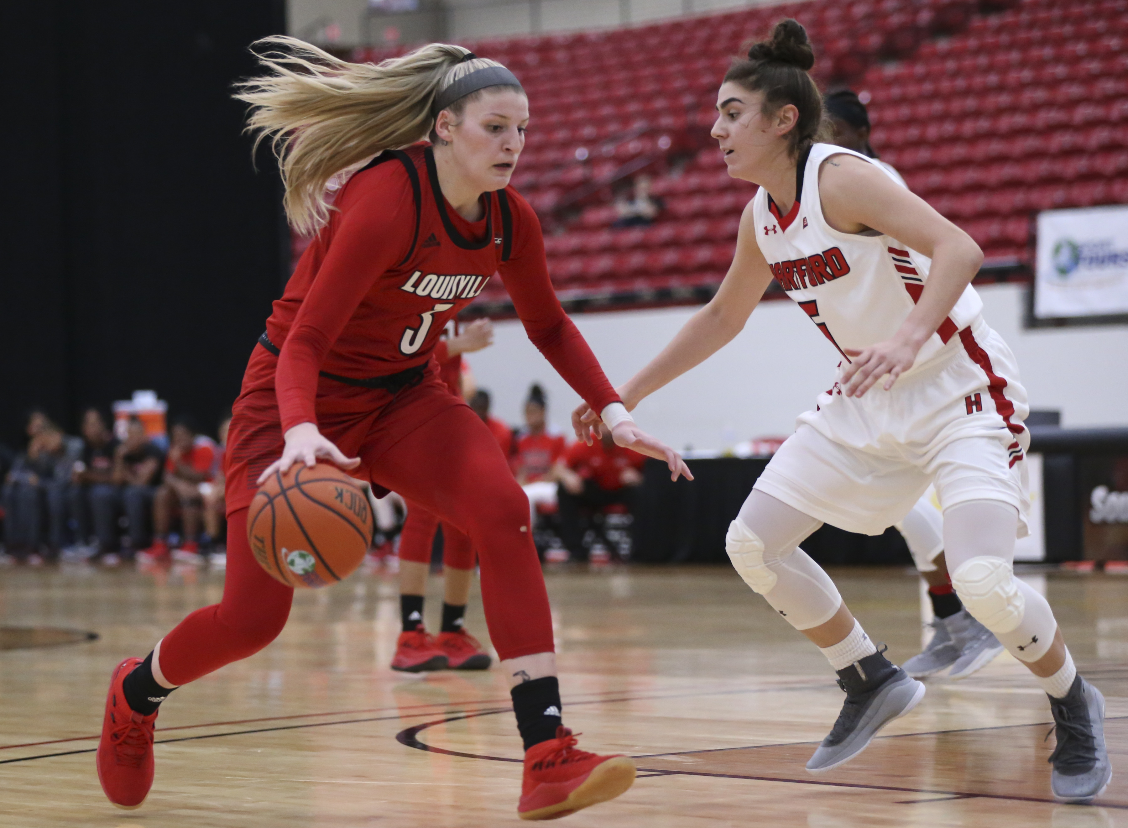 No. 5 Louisville falls behind early, storms past Hartford