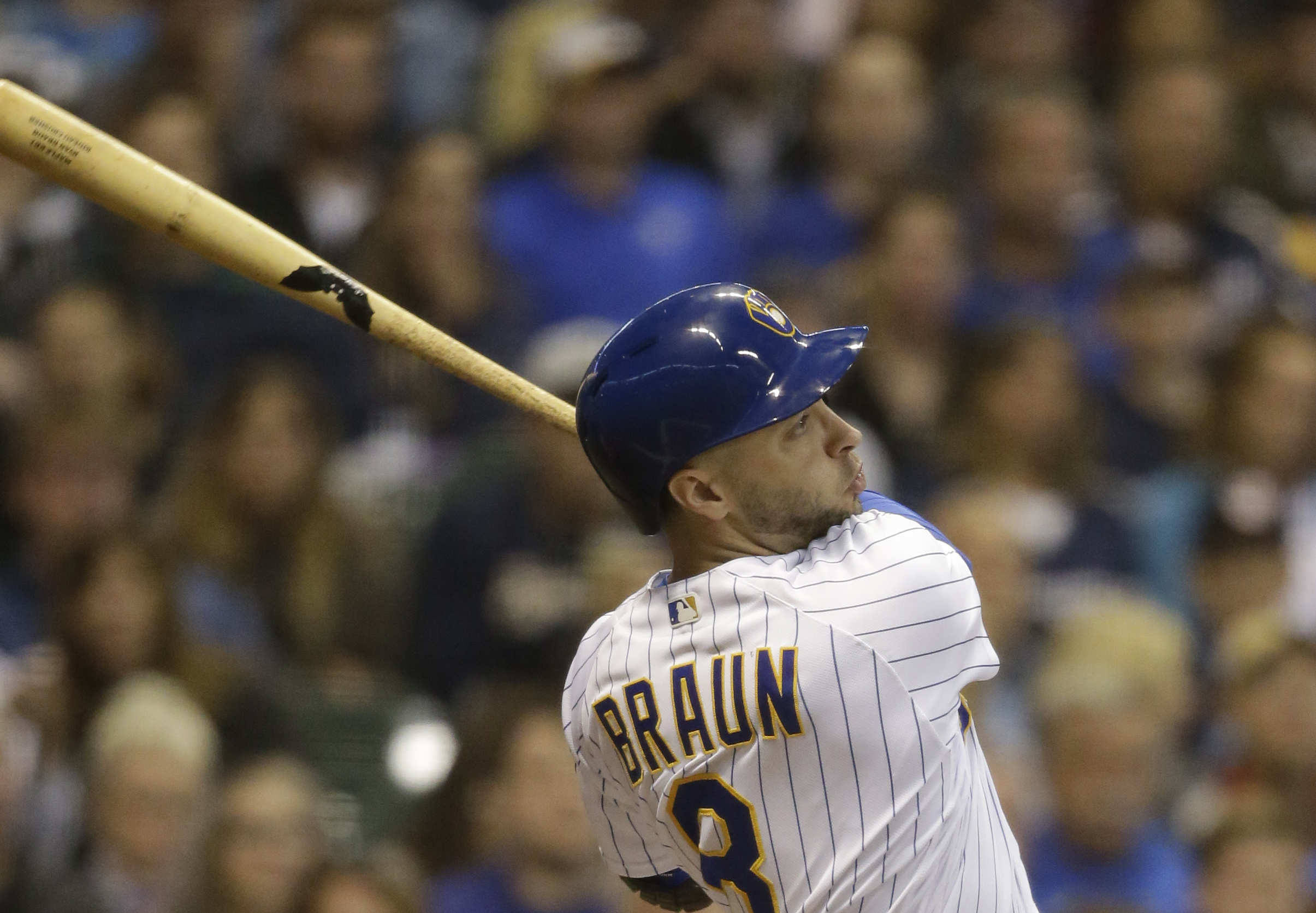 Aguilar’s 2-run double helps Brewers beat Giants 4-2