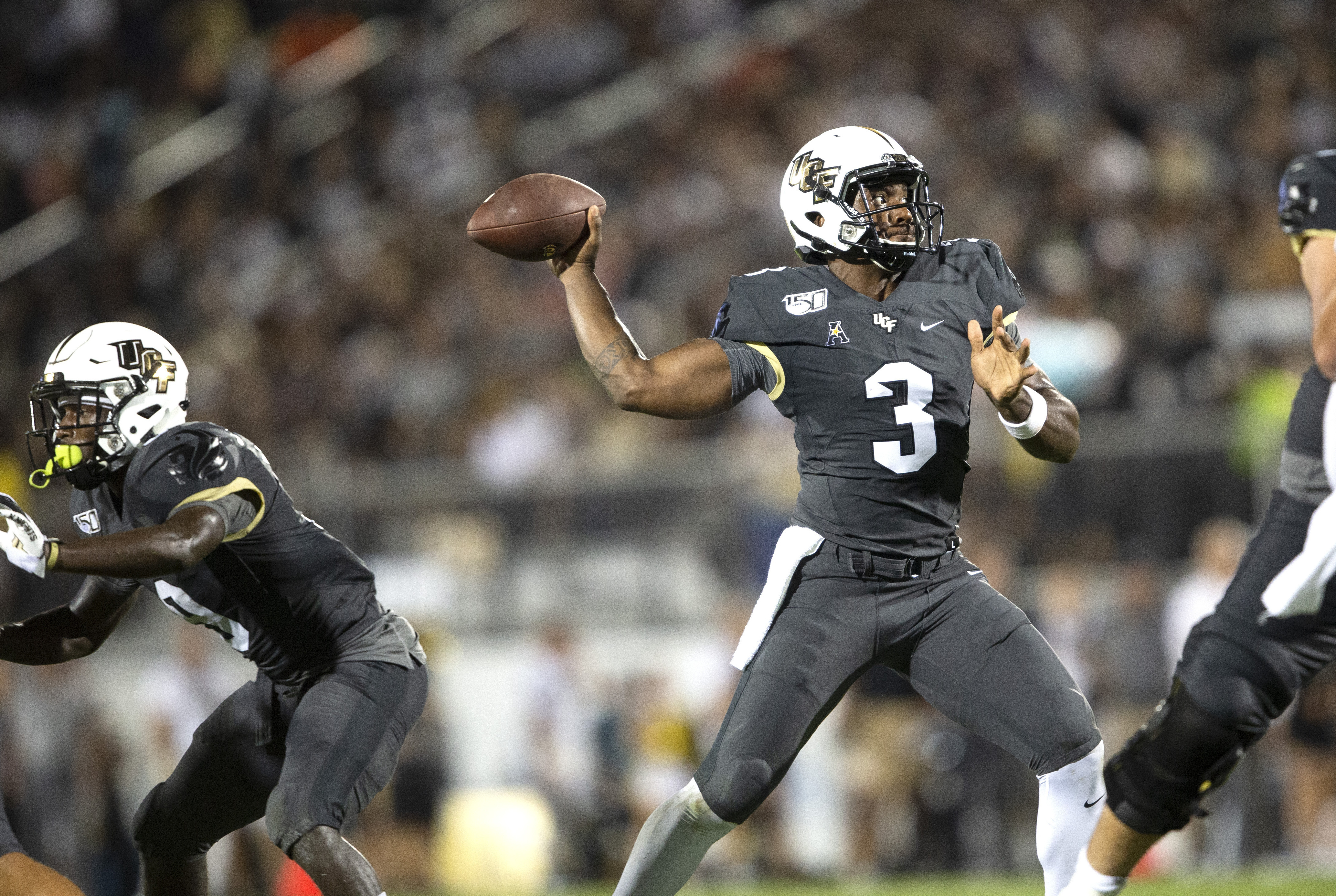 Wimbush, Gabriel shine, No. 17 UCF trounces Florida A&M 62-0