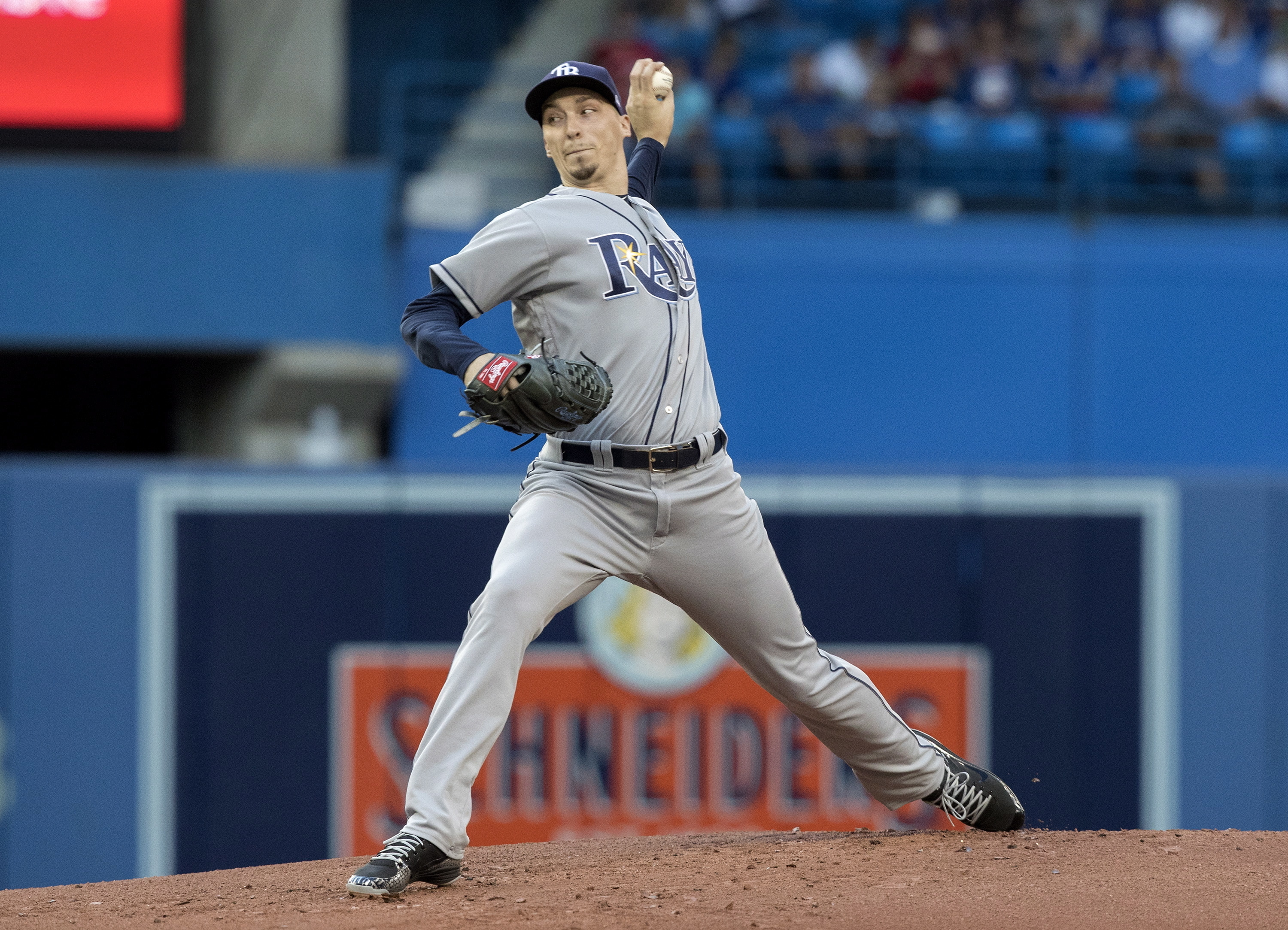 Snell perfect thru 5 and then pulled, Rays top Blue Jays 7-0