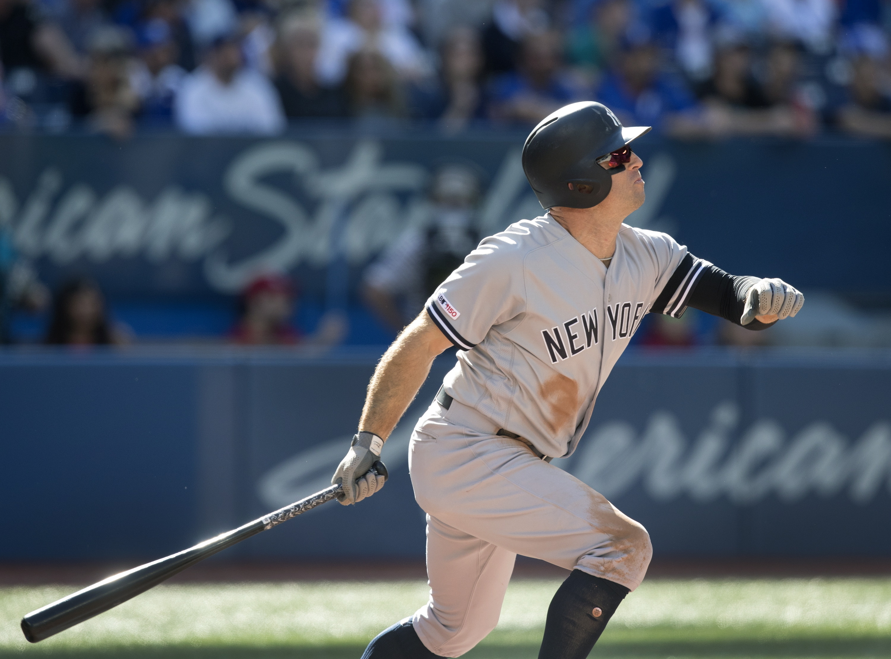 Paxton wins 9th straight start as Yankees rout Jays 13-3