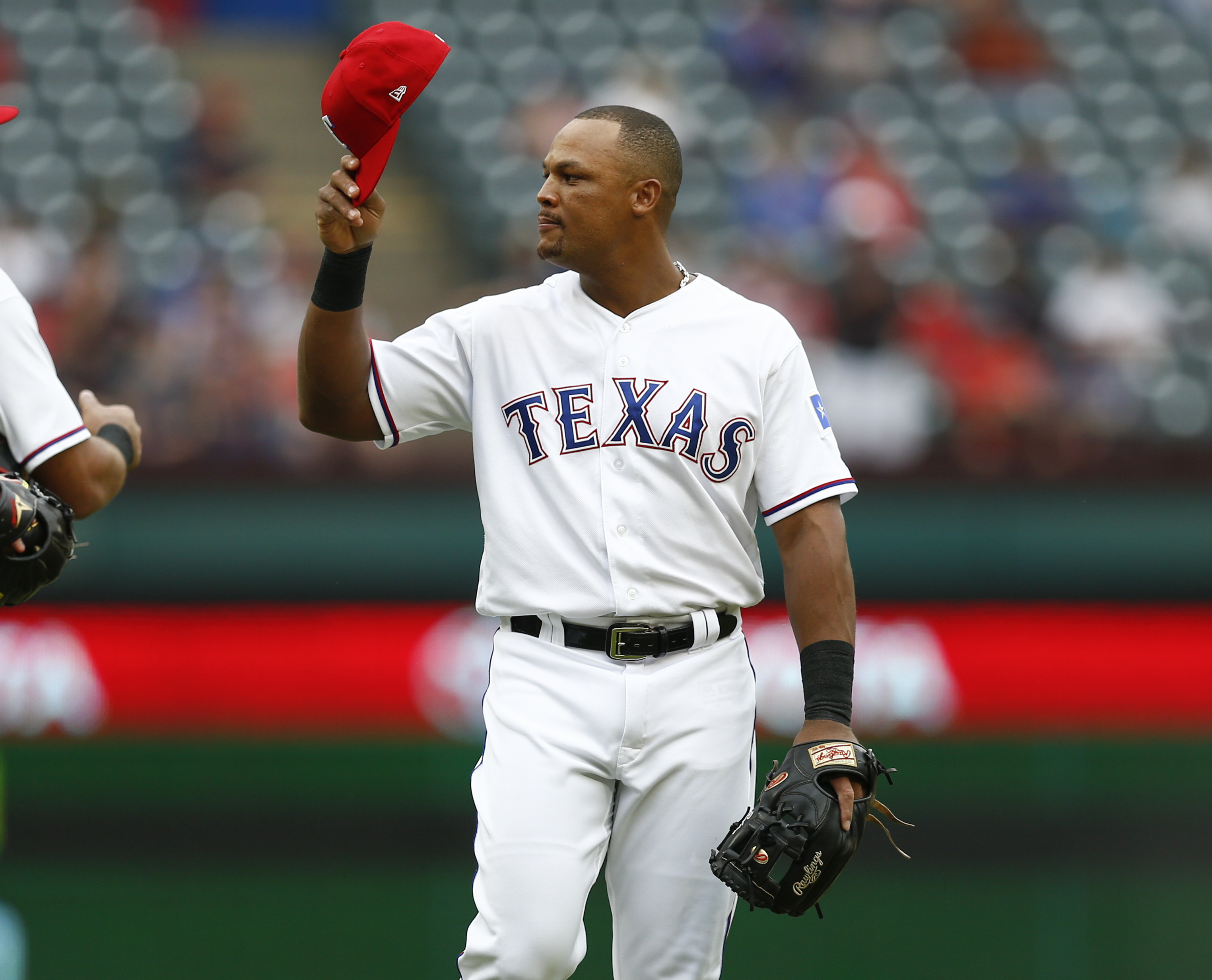 Beltre cheered in possible Texas finale, 6-1 win vs Mariners