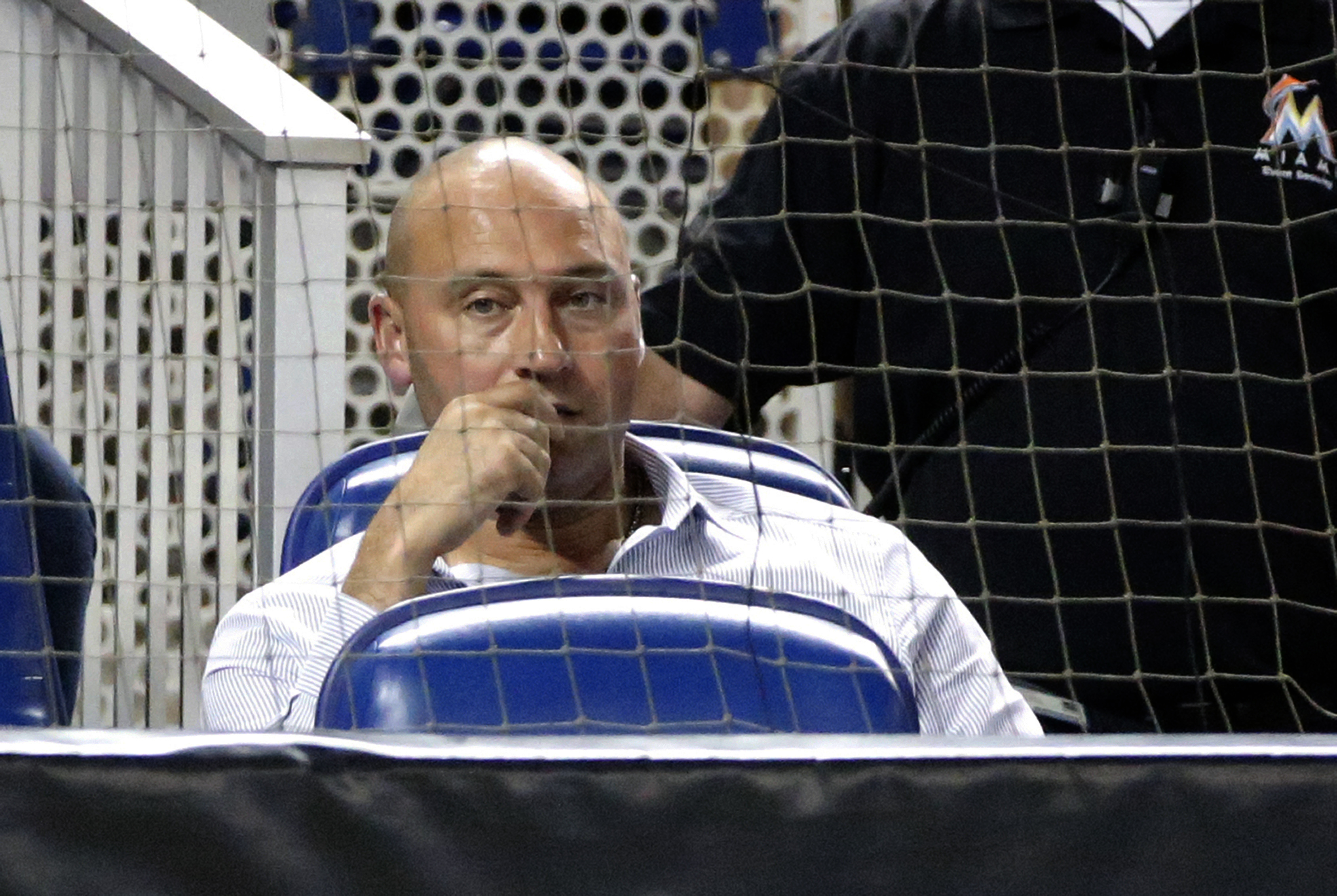 Lots of losing for Jeter in 1st year as Marlins as owner