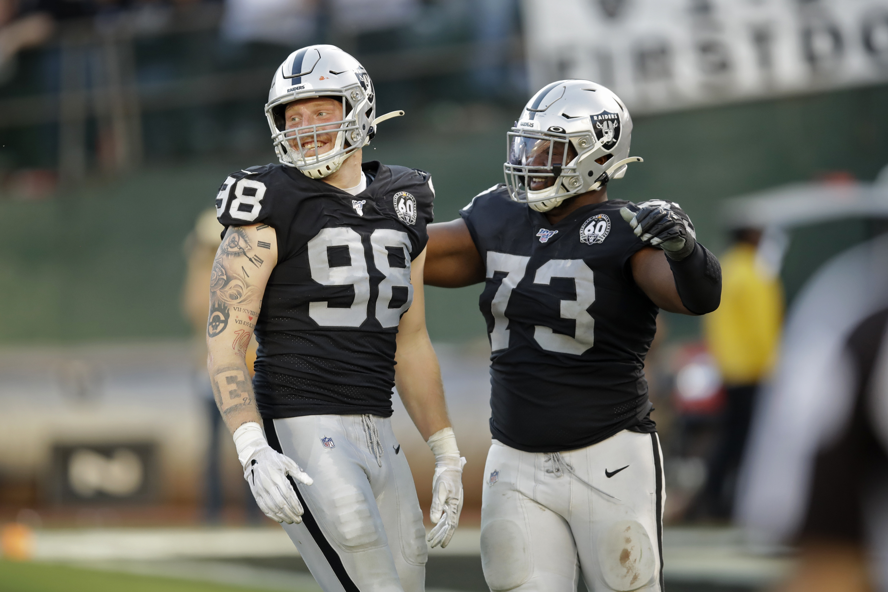 Carr, Jacobs, Crosby help Raiders keep Bengals winless