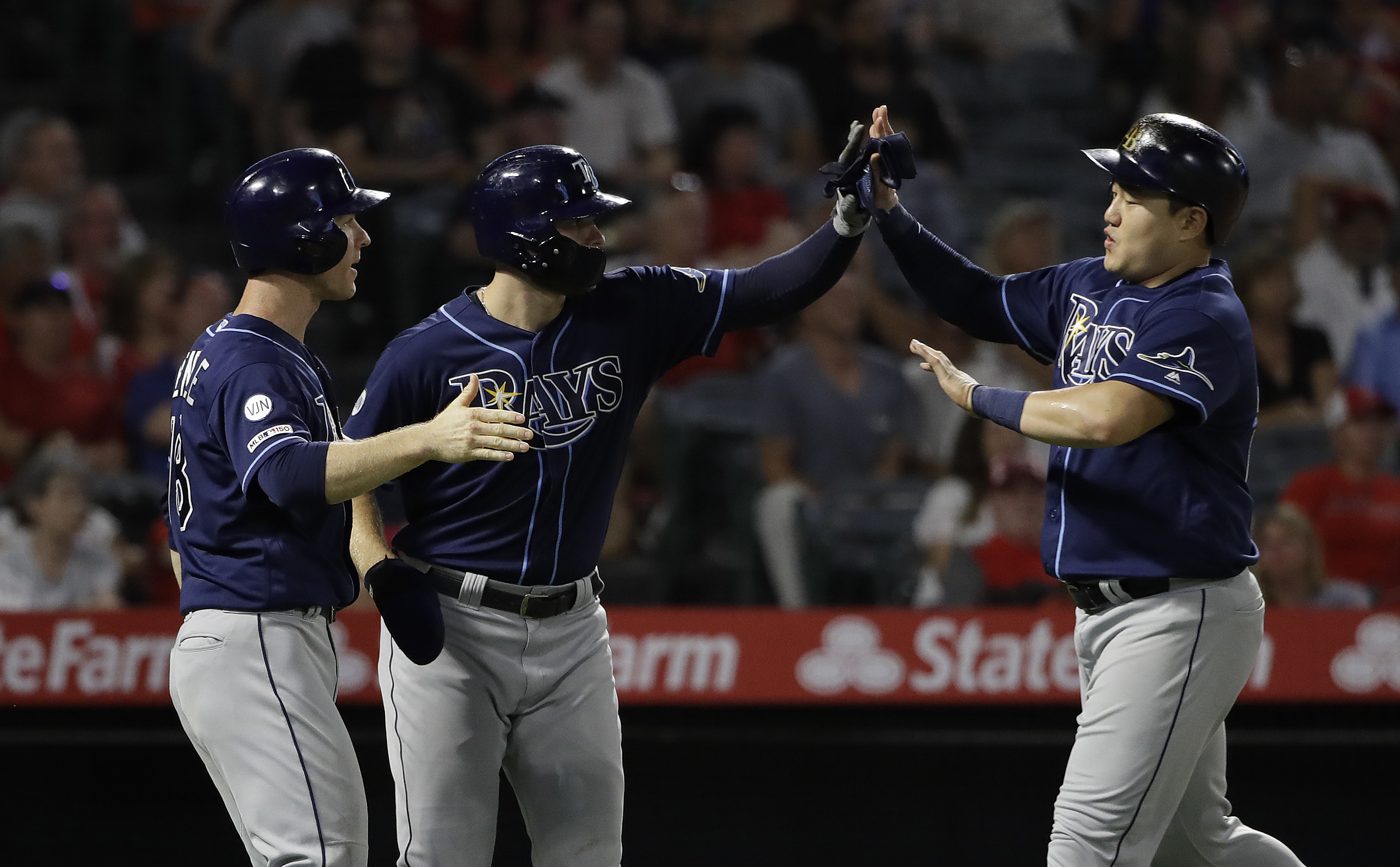 D'Arnaud's 3-run double sends streaking Rays past Angels 3-1