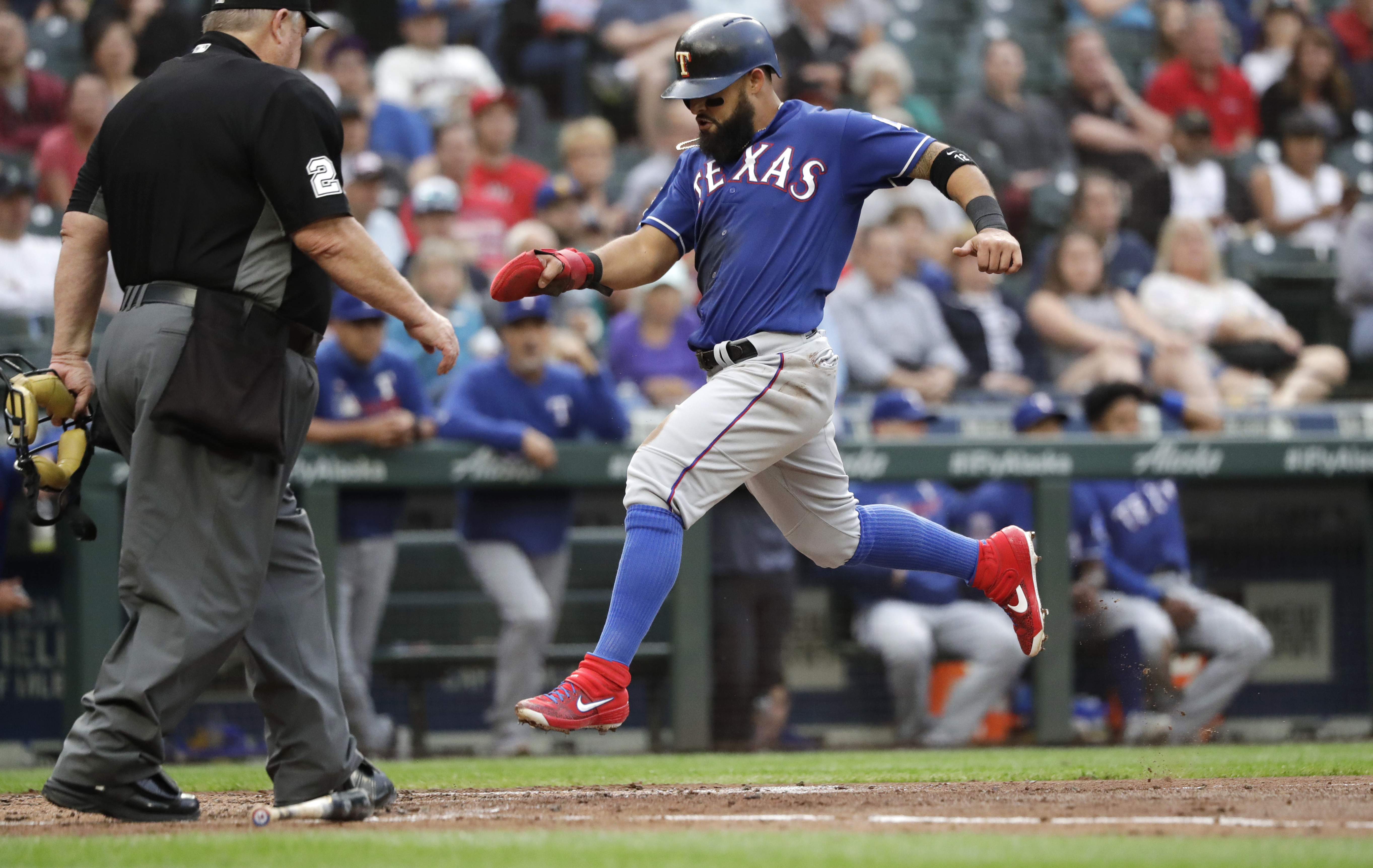 Odor, Mazara help Rangers beat Mariners to end 8-game skid