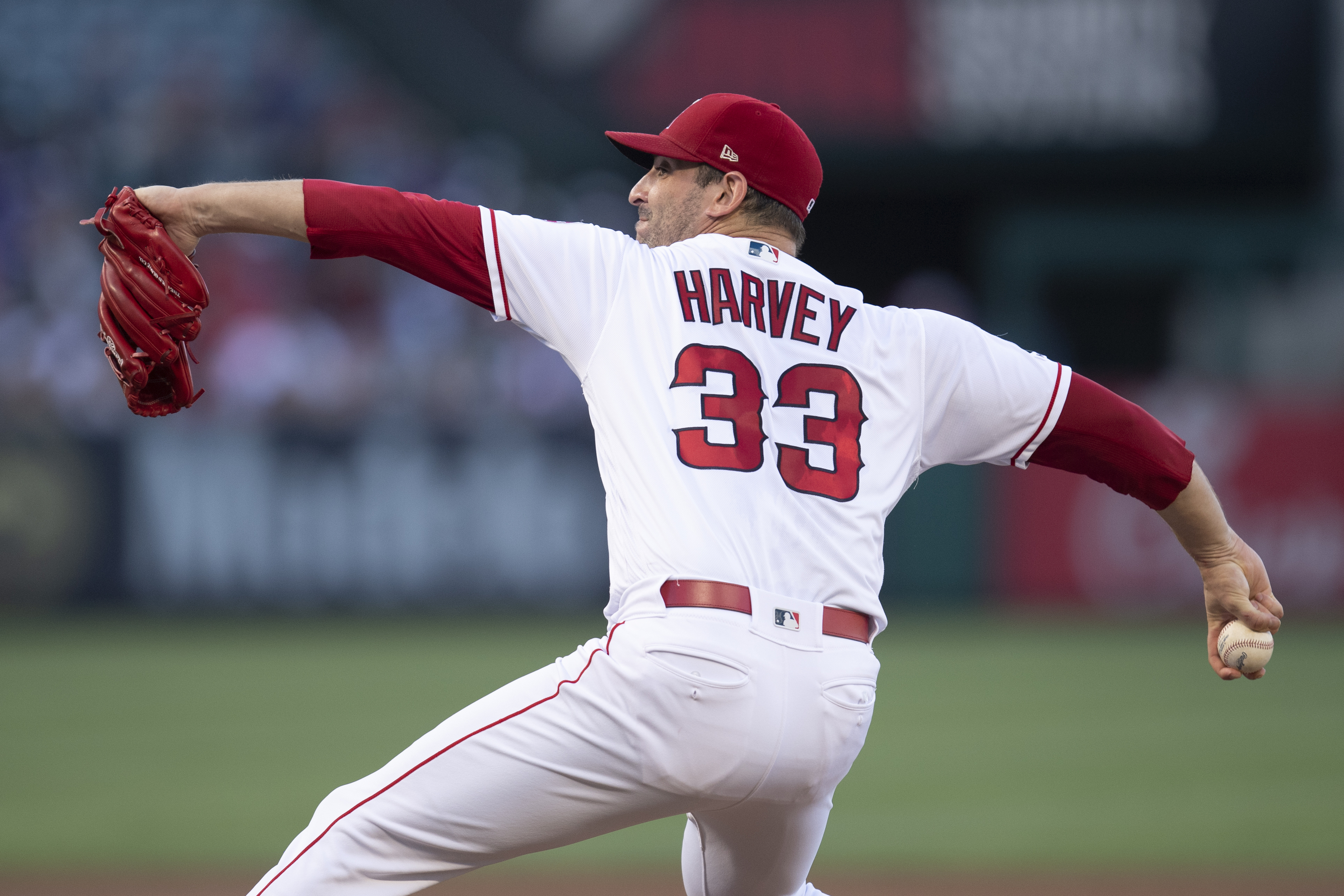 Angels give up on Matt Harvey, drop pitcher from roster