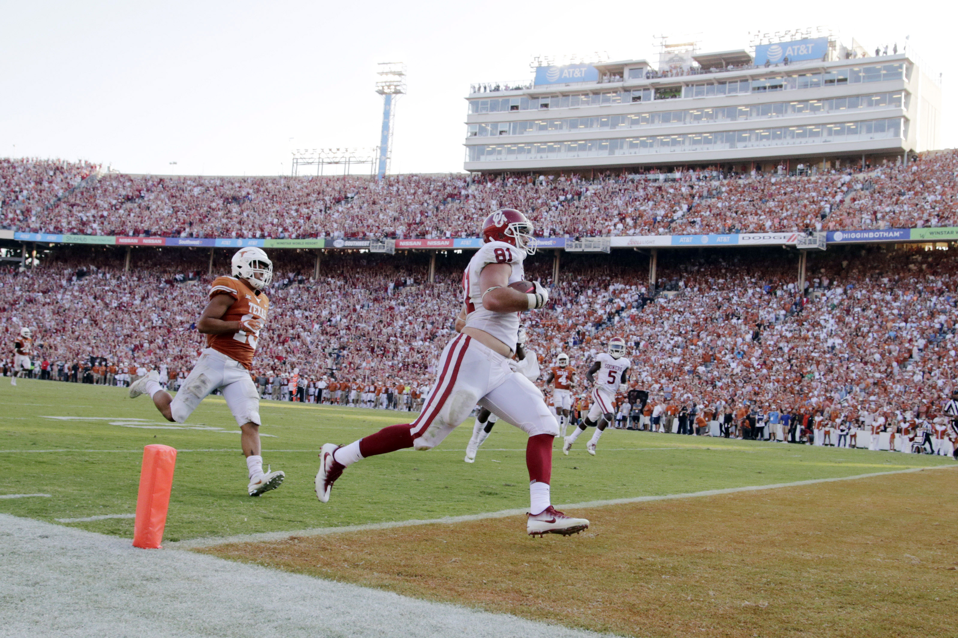 PHOTOS: Mayfield, Sooners take 2017 Red River Showdown