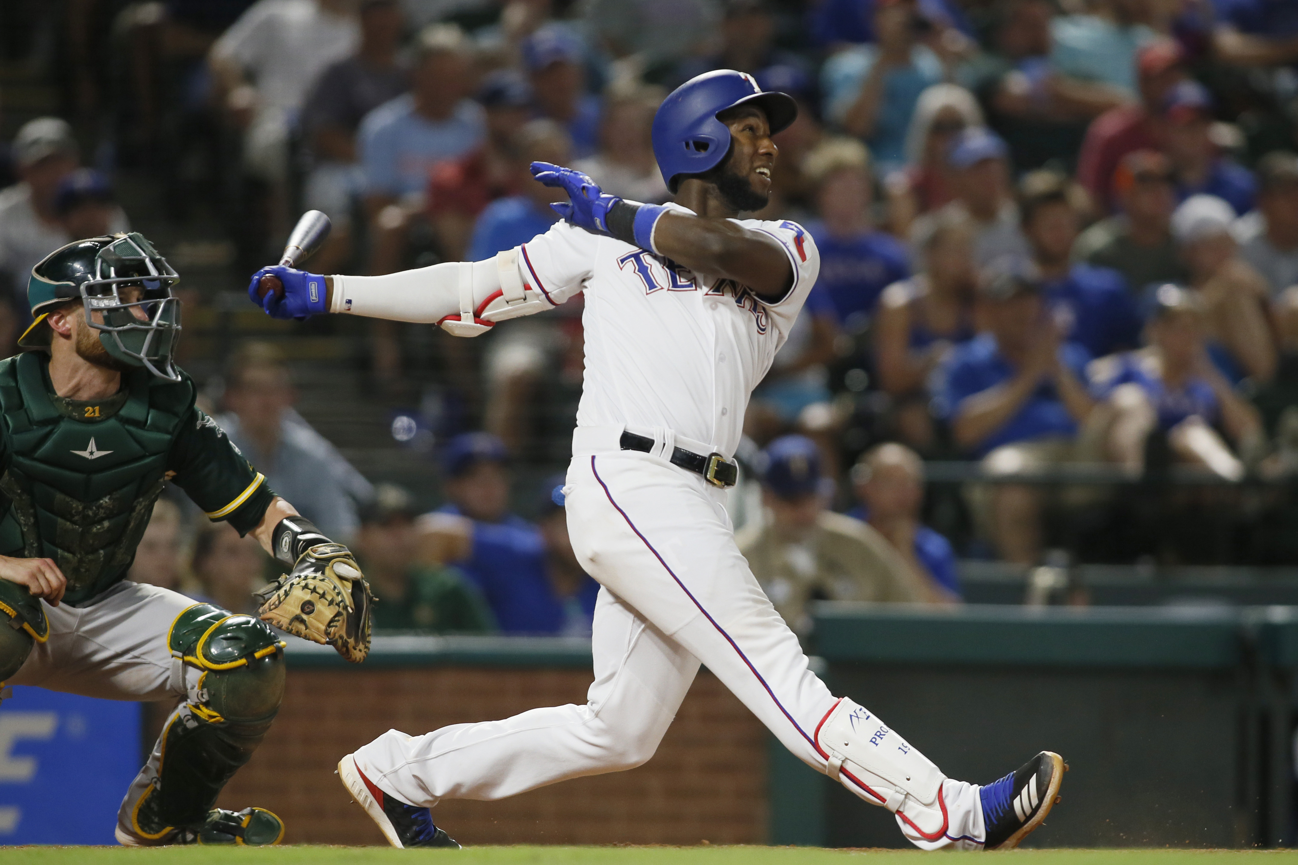 PHOTOS: Colon ties MLB history, Rangers bats stay red hot in Rangers 8-2 win over Athletics