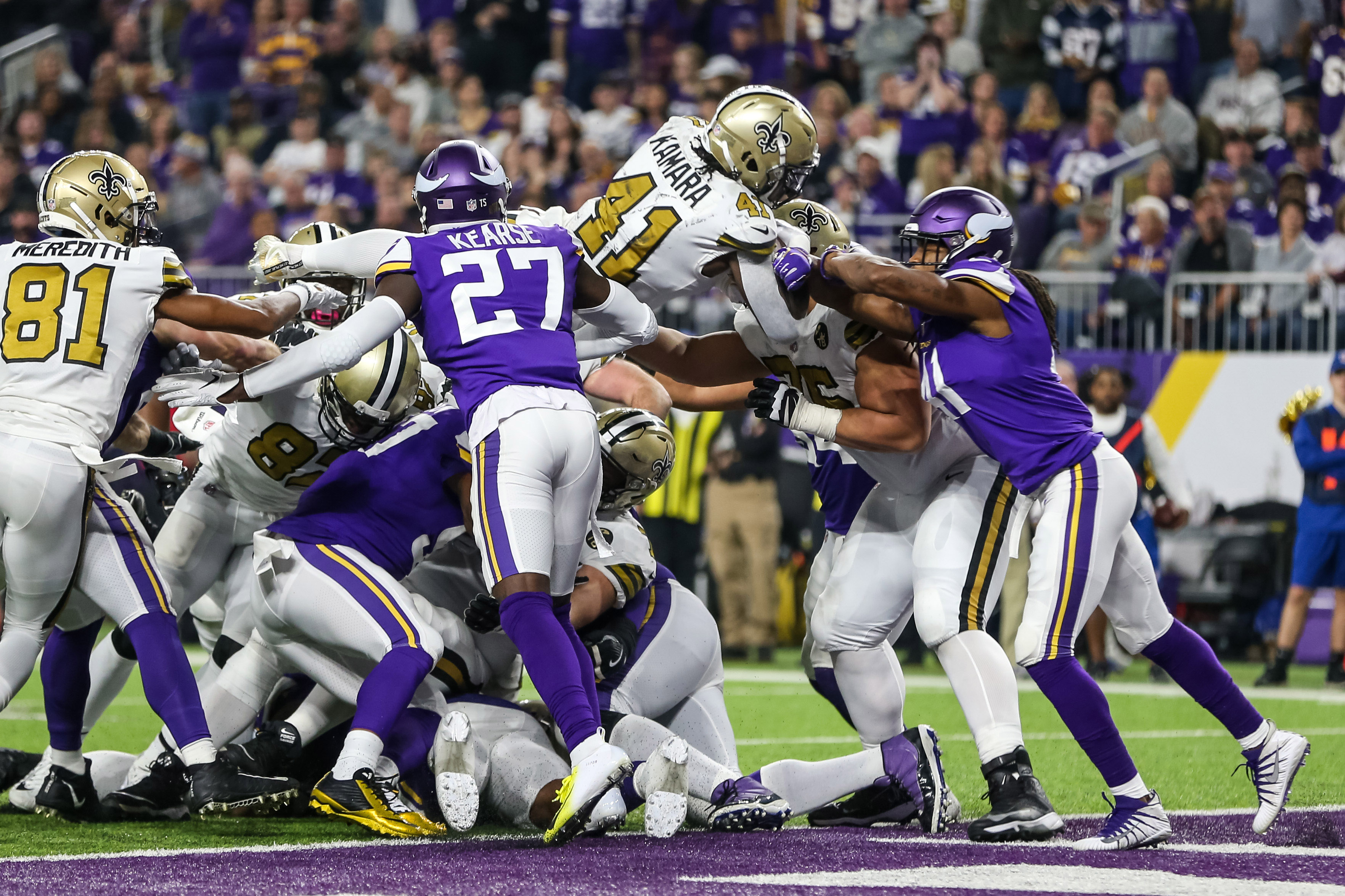 PHOTOS: Brees, Saints get revenge over Vikings in Minnesota, win 6th straight