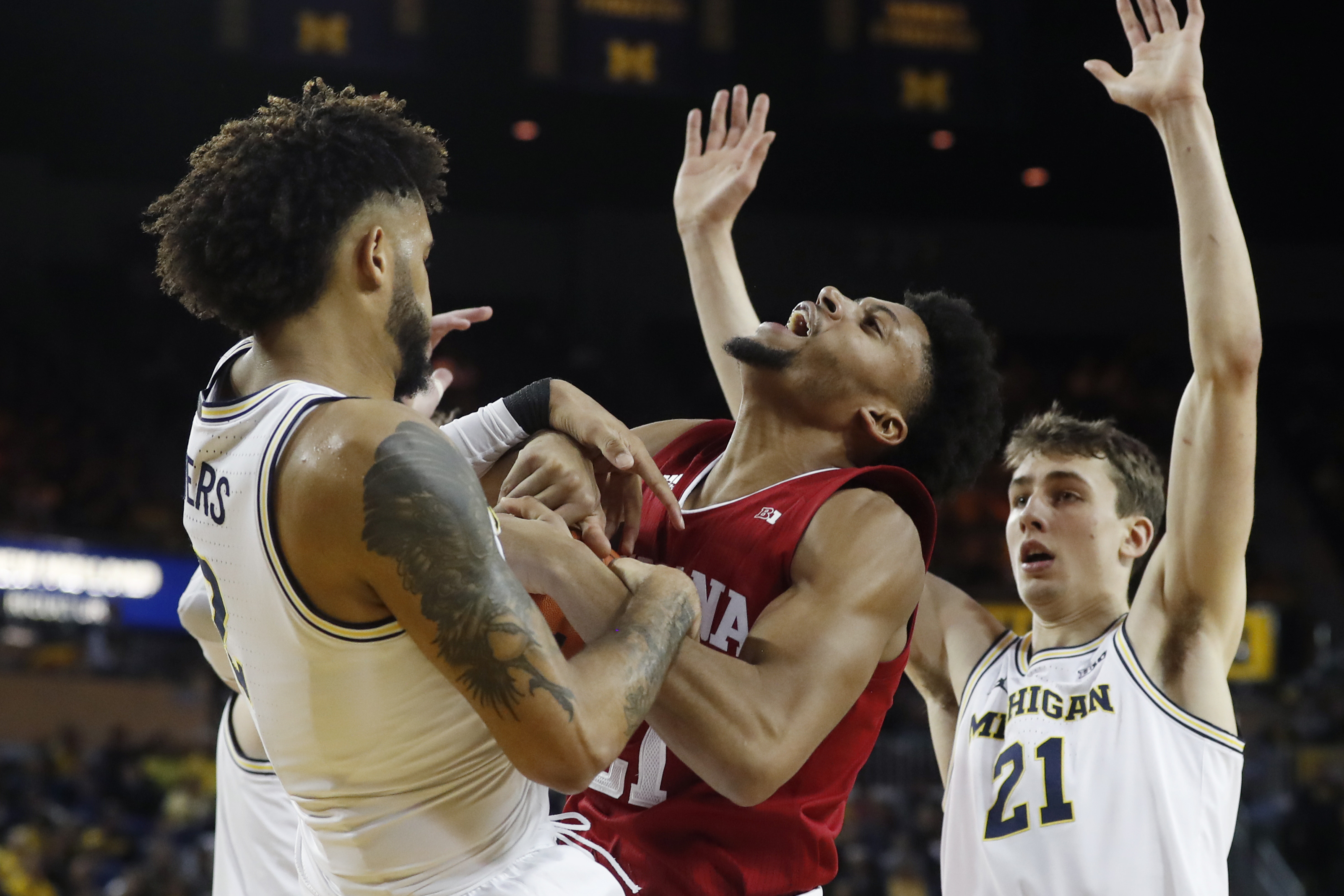 Michigan routs Indiana 89-65, helps NCAA Tournament chances