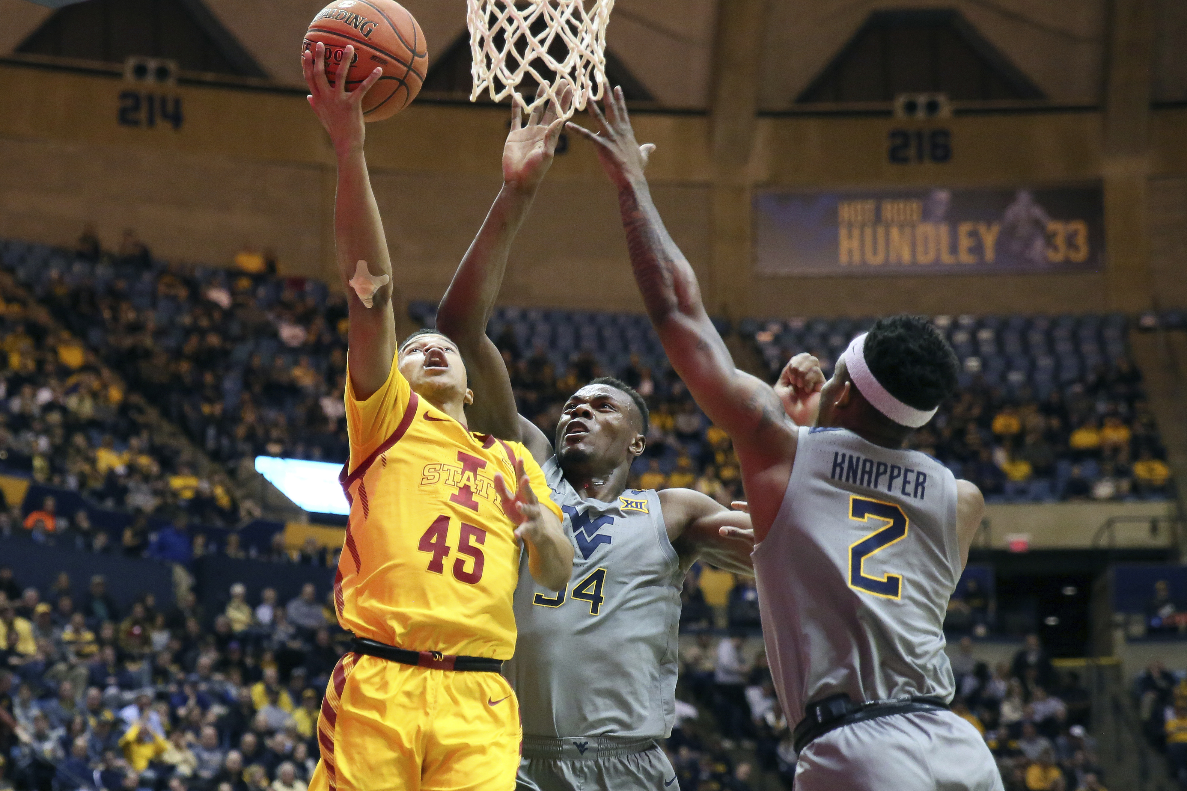 Tshiebwe leads No. 13 West Virginia past Iowa State 76-61