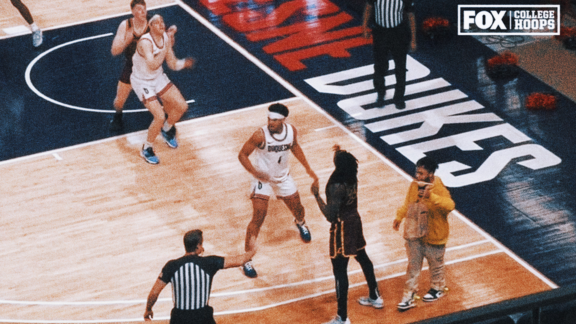 Food delivery guy walks onto court in middle of college basketball game