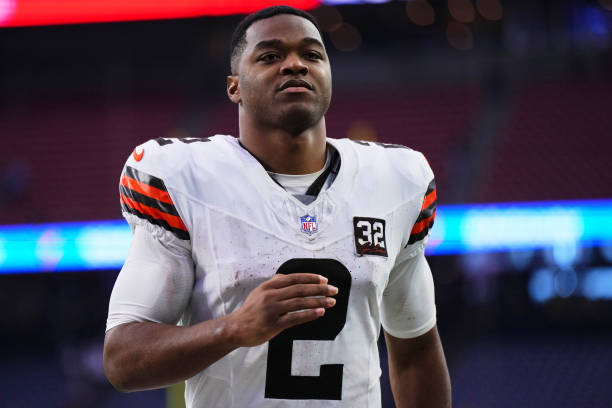 Browns receiver Amari Cooper restructures final year of contract, reports to camp