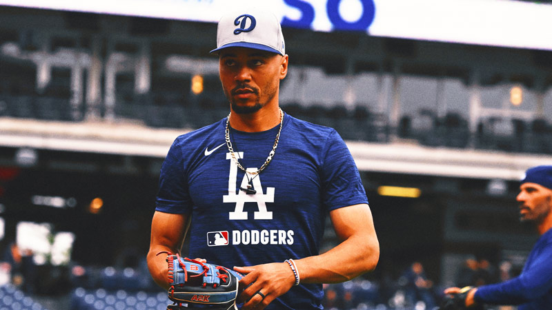 Dodgers’ Mookie Betts is day-to-day after injuring his left toe in mishap