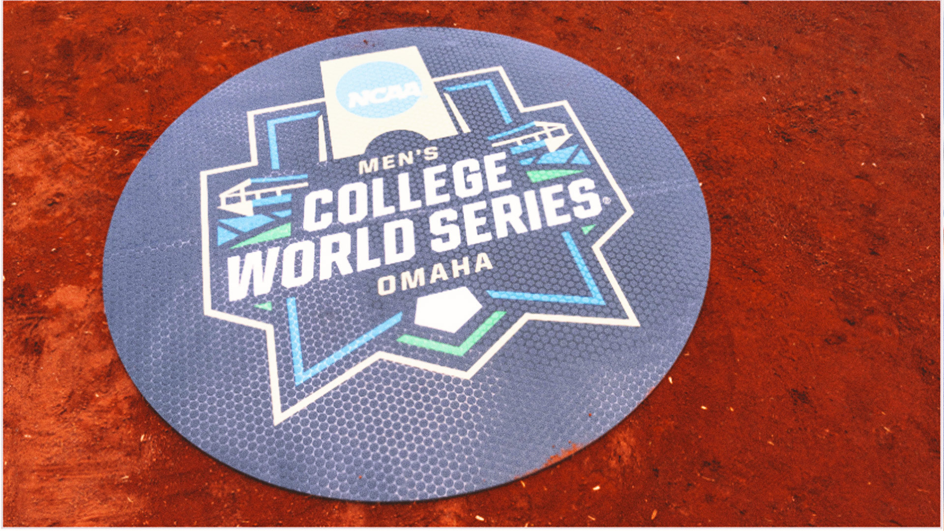 Arkansas’ Gage Wood Throws 3rd No-Hitter in CWS history and a record 19 Ks