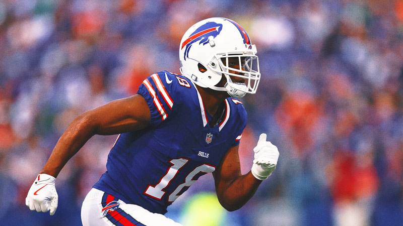 Amari Cooper Announces Sudden Retirement After Brief Return to Raiders