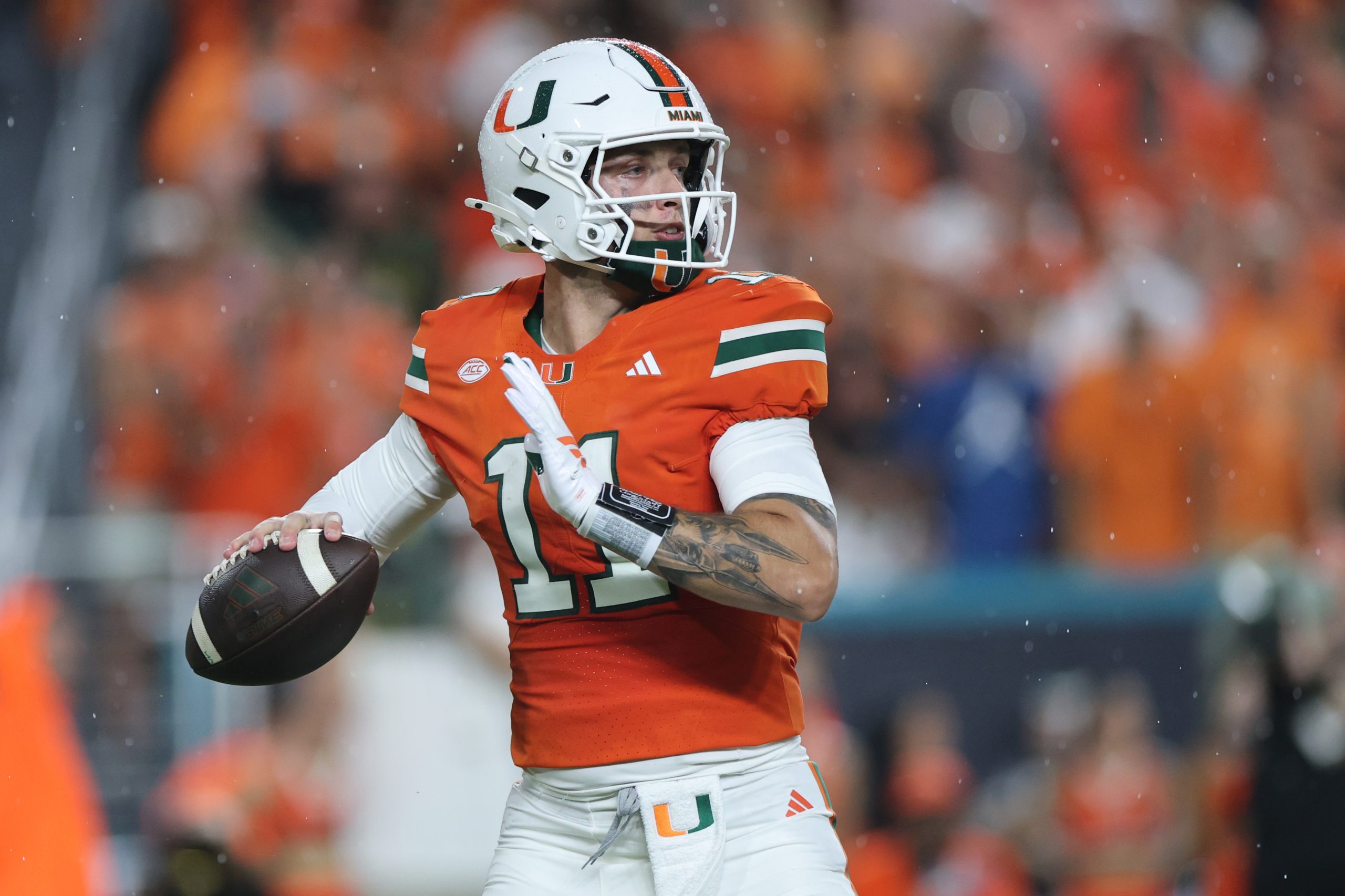 Miami vs Florida Odds: How to Bet on Hurricanes vs. Gators as Carson Beck Builds Heisman Campaign