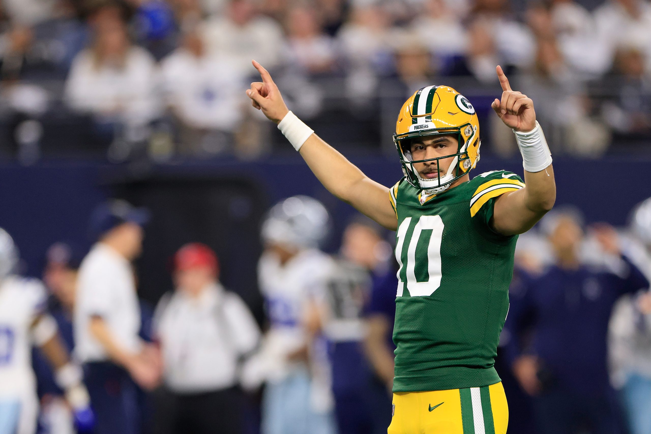 Last Chance to Claim $200 Off NFL Sunday Ticket and $200 in Bonus Bets