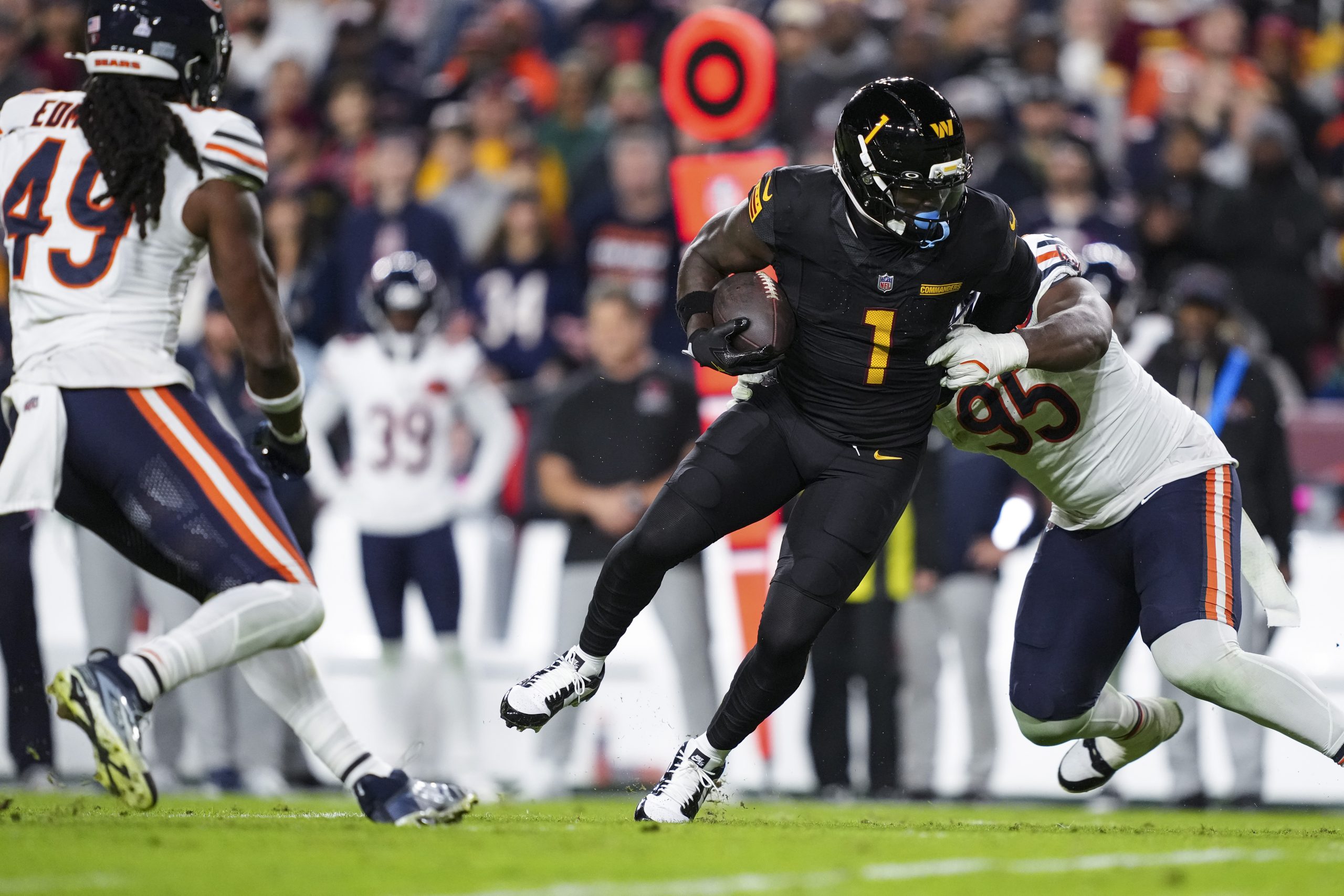 FanDuel Sportsbook: How to Bet on Monday Night Football and Claim $300 in Bonus Bets