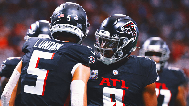 2025 NFL Week 9 Buzz: Falcons Offensive Starters Back; RB D'Andre Swift Out