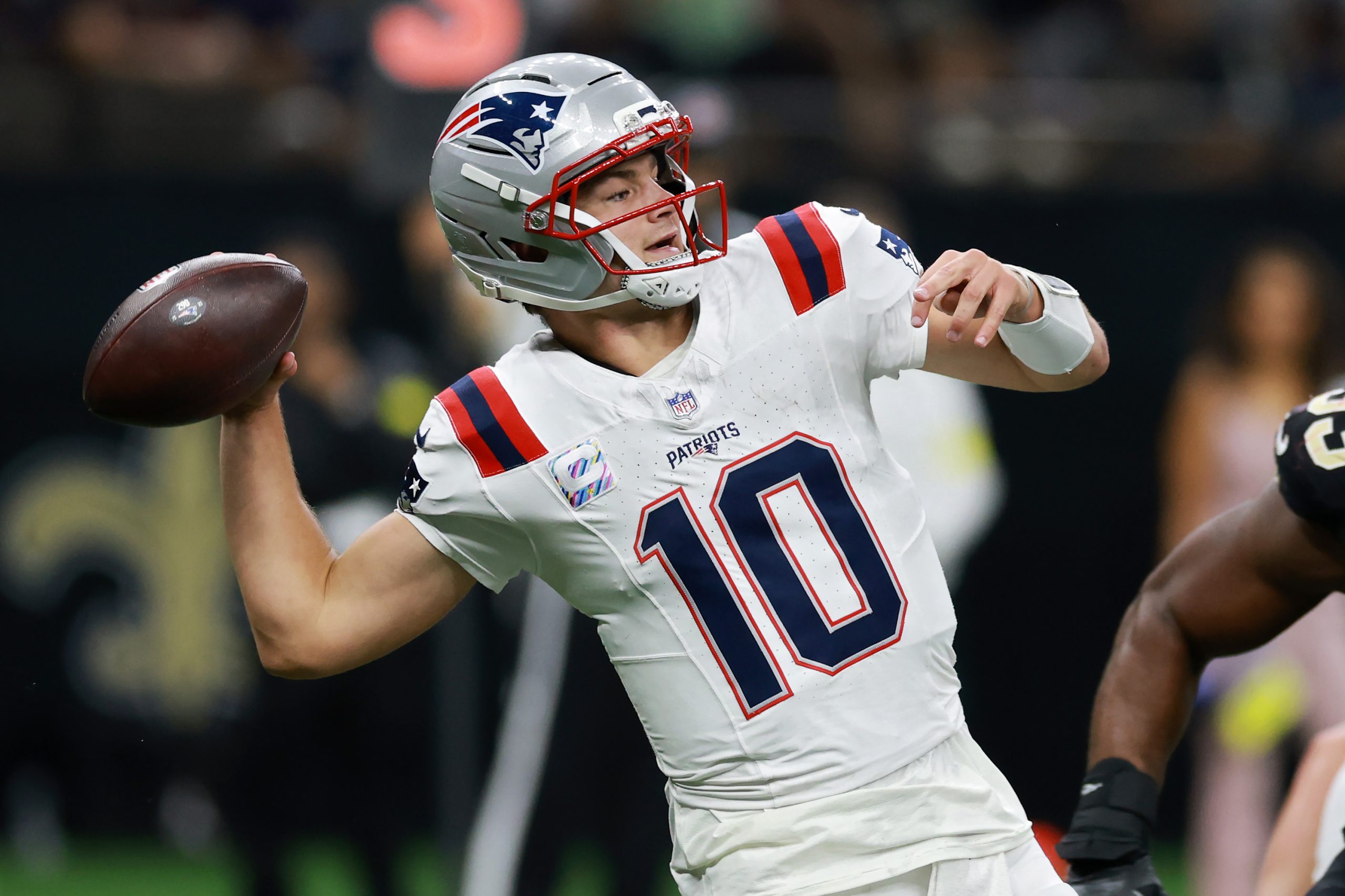 2025 NFL MVP Stock Watch: Drake Maye Has Patriots Thinking