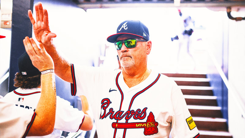 Atlanta Braves Manager Brian Snitker Moving to 'Advisory Role'