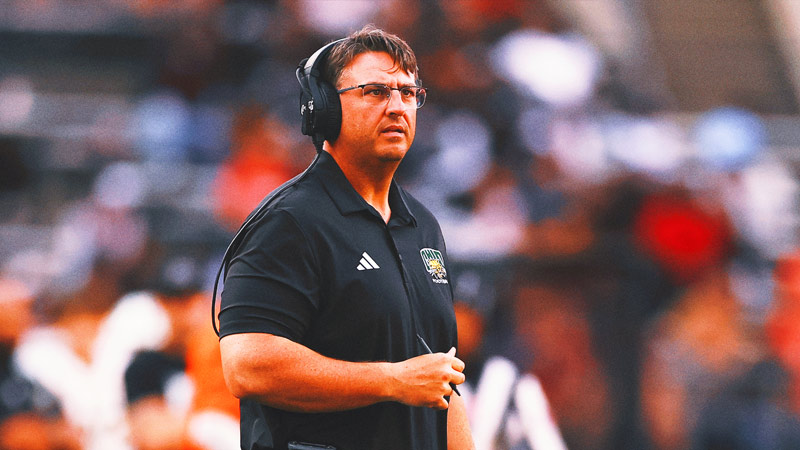 2025 College Football Playoff, Bowl Buzz: Ohio Fires HC for 'Serious Misconduct'
