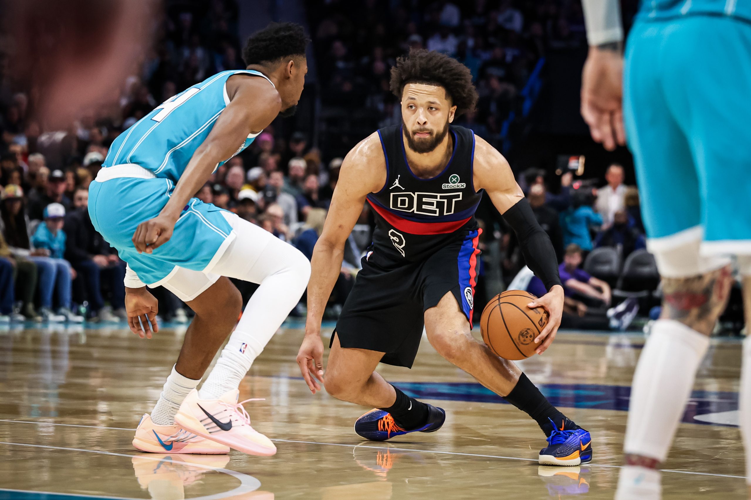 bet365 Bonus Code FOX365 Unlocks $150 for Knicks vs 76ers, Spurs vs Warriors