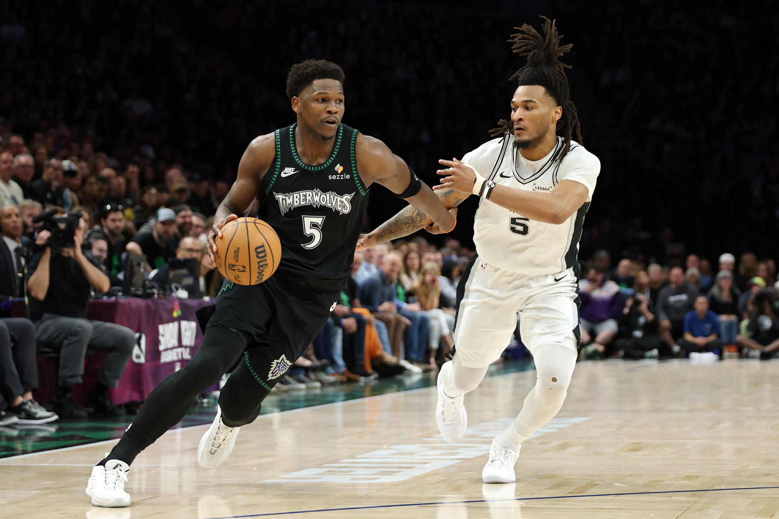 Sleeper Promo Code FOXSPORTS: Get $20 Free Before Timberwolves vs Spurs Game 5