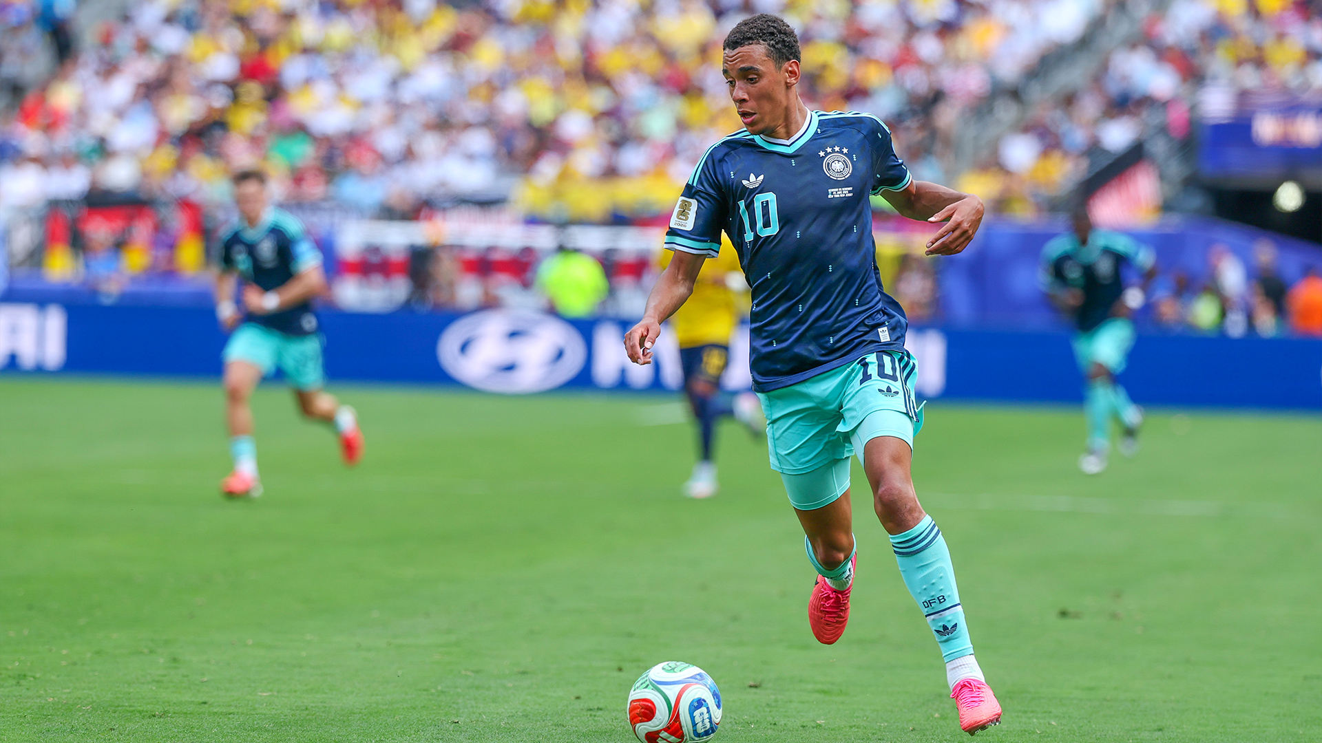 Advantage Nullified? Like Opponent Mexico, Ecuador Used To High Altitude Soccer